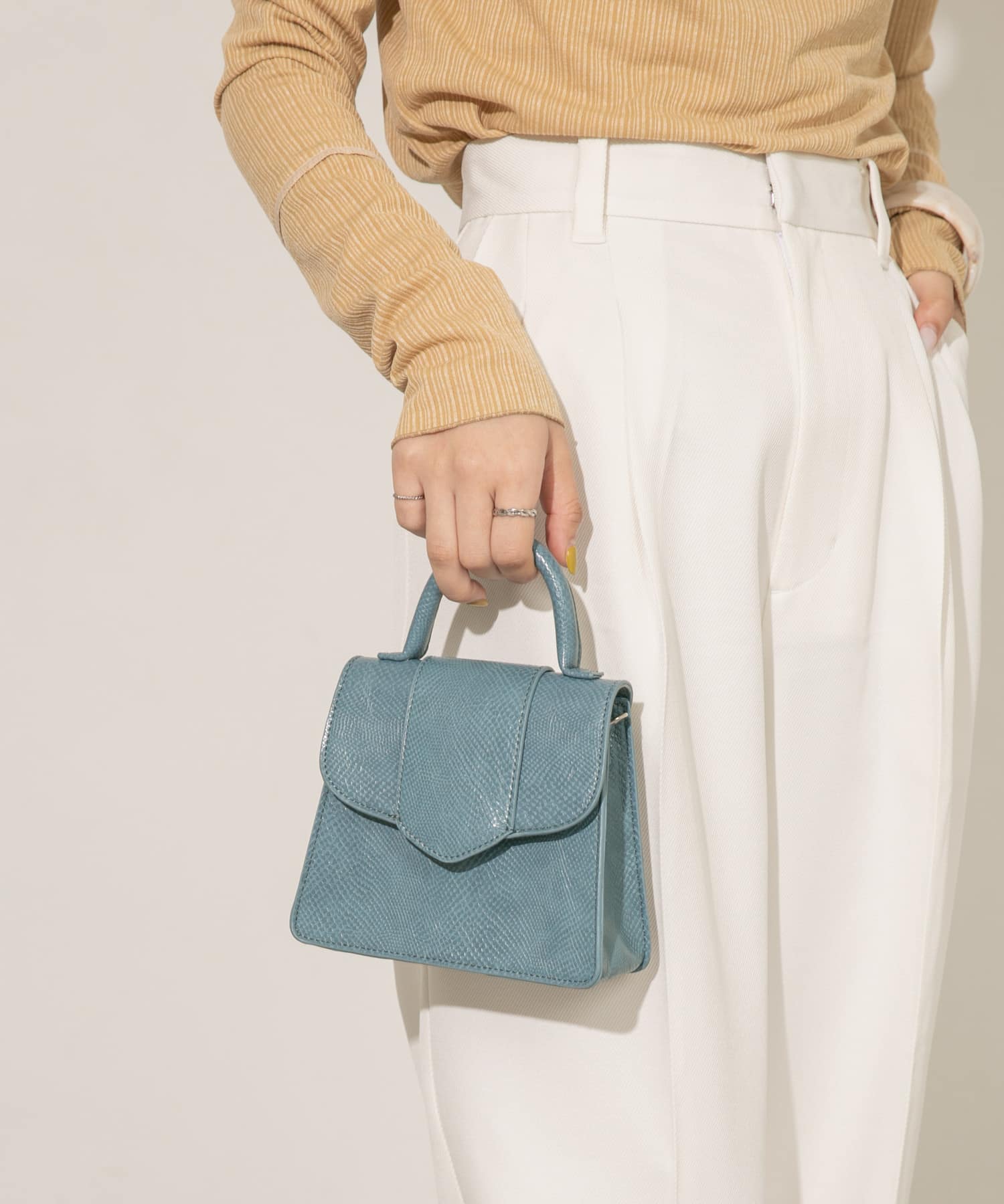 ワンハンドル2WAYミニBAG BLUE one
