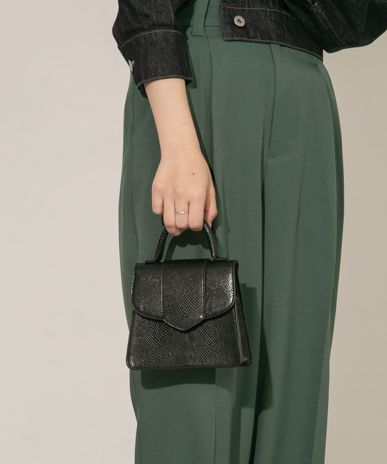 ワンハンドル2WAYミニBAG BLACK one