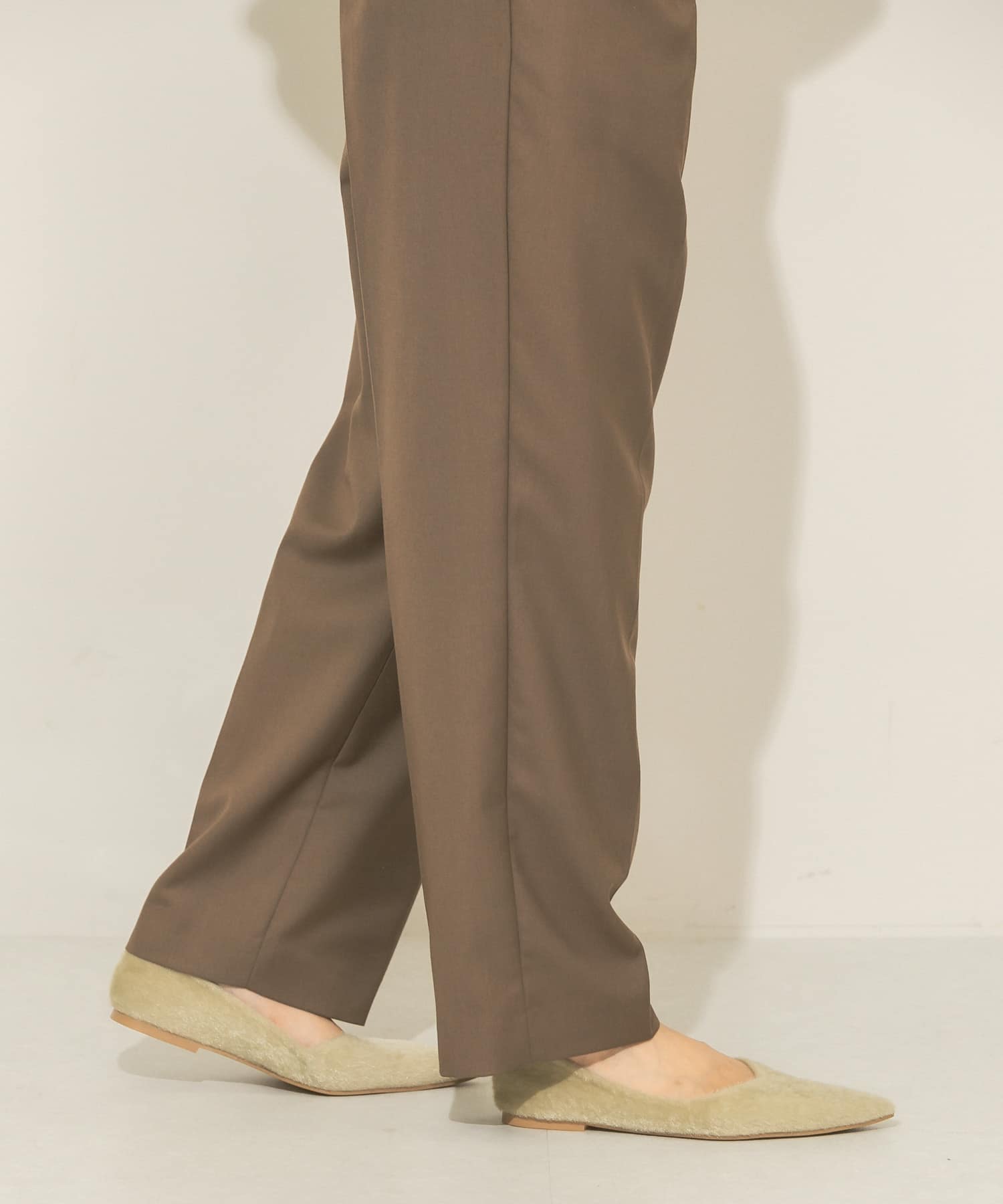 ポインテッドトゥフェイクファーパンプス BEIGE 36