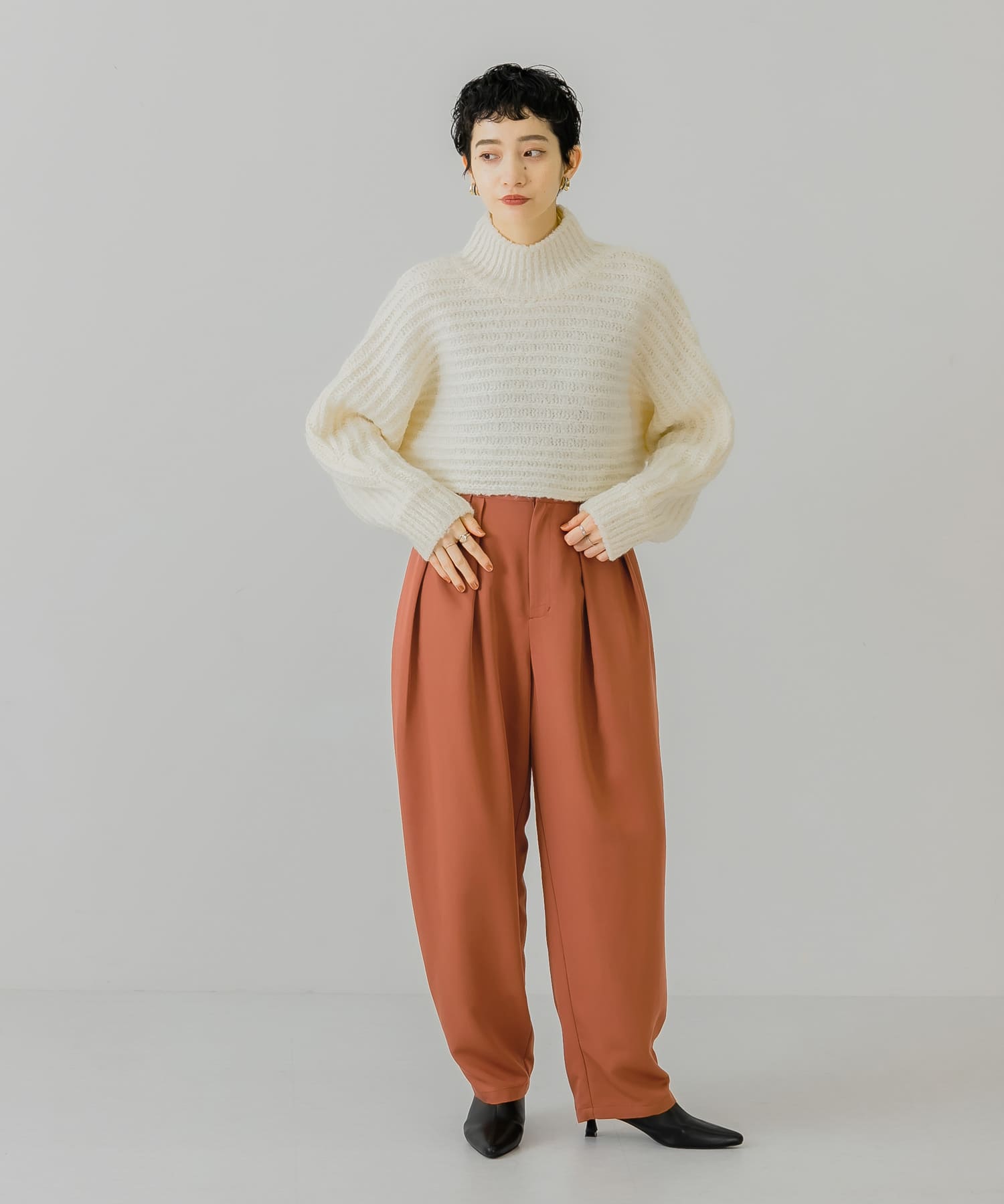 IVORY