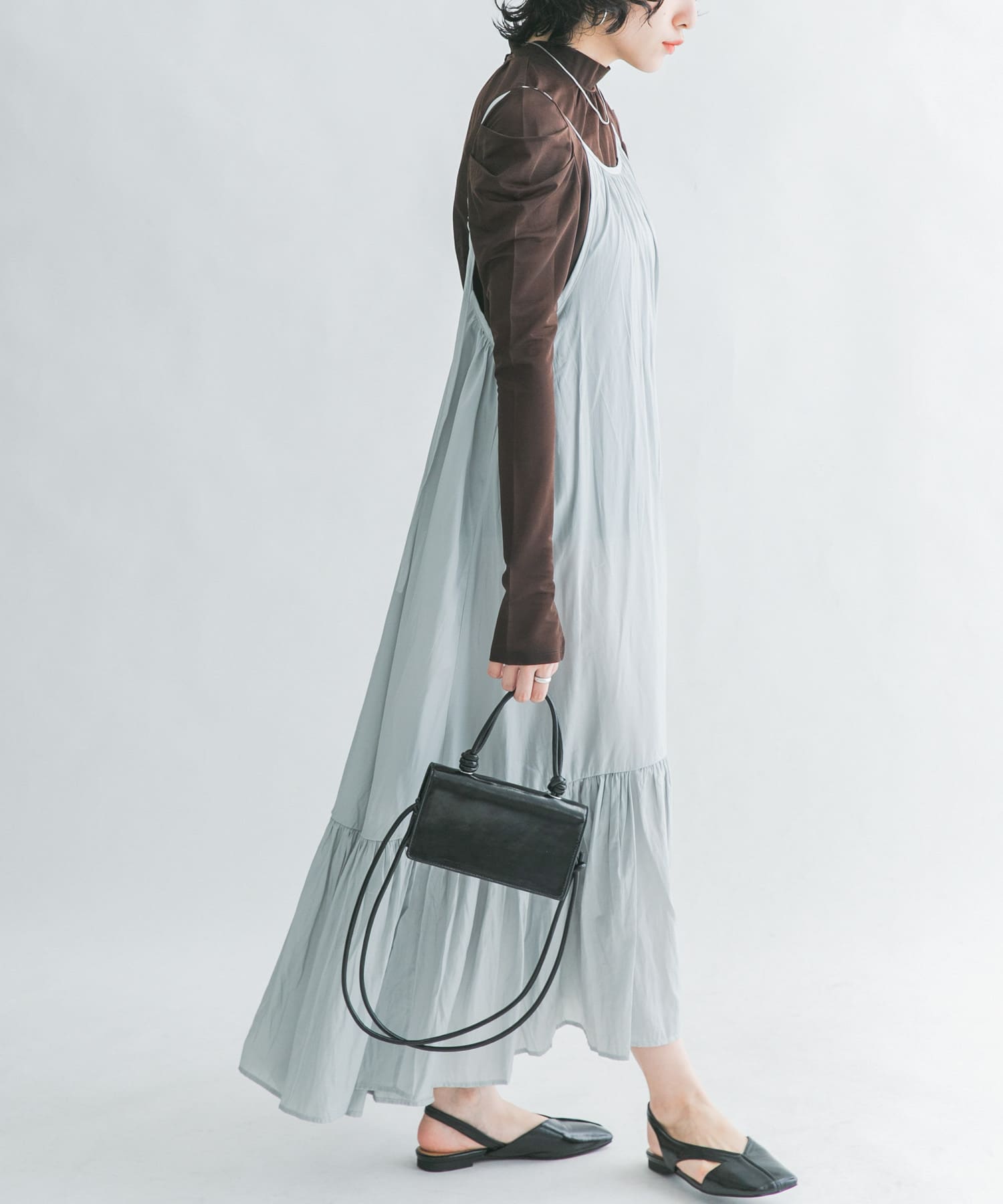 STEEL GRAY