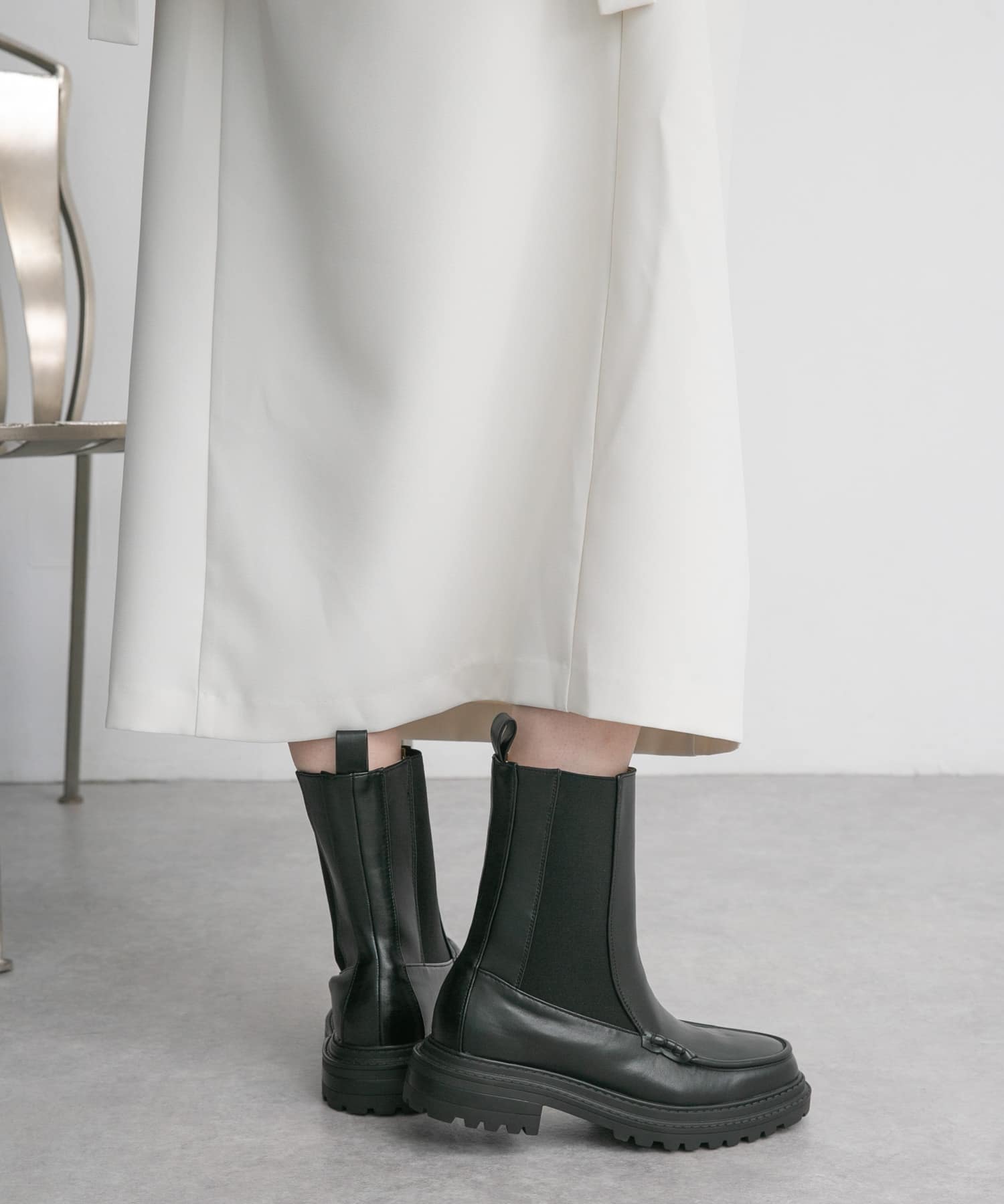 モカシントゥサイドゴアブーツ BLACK 36