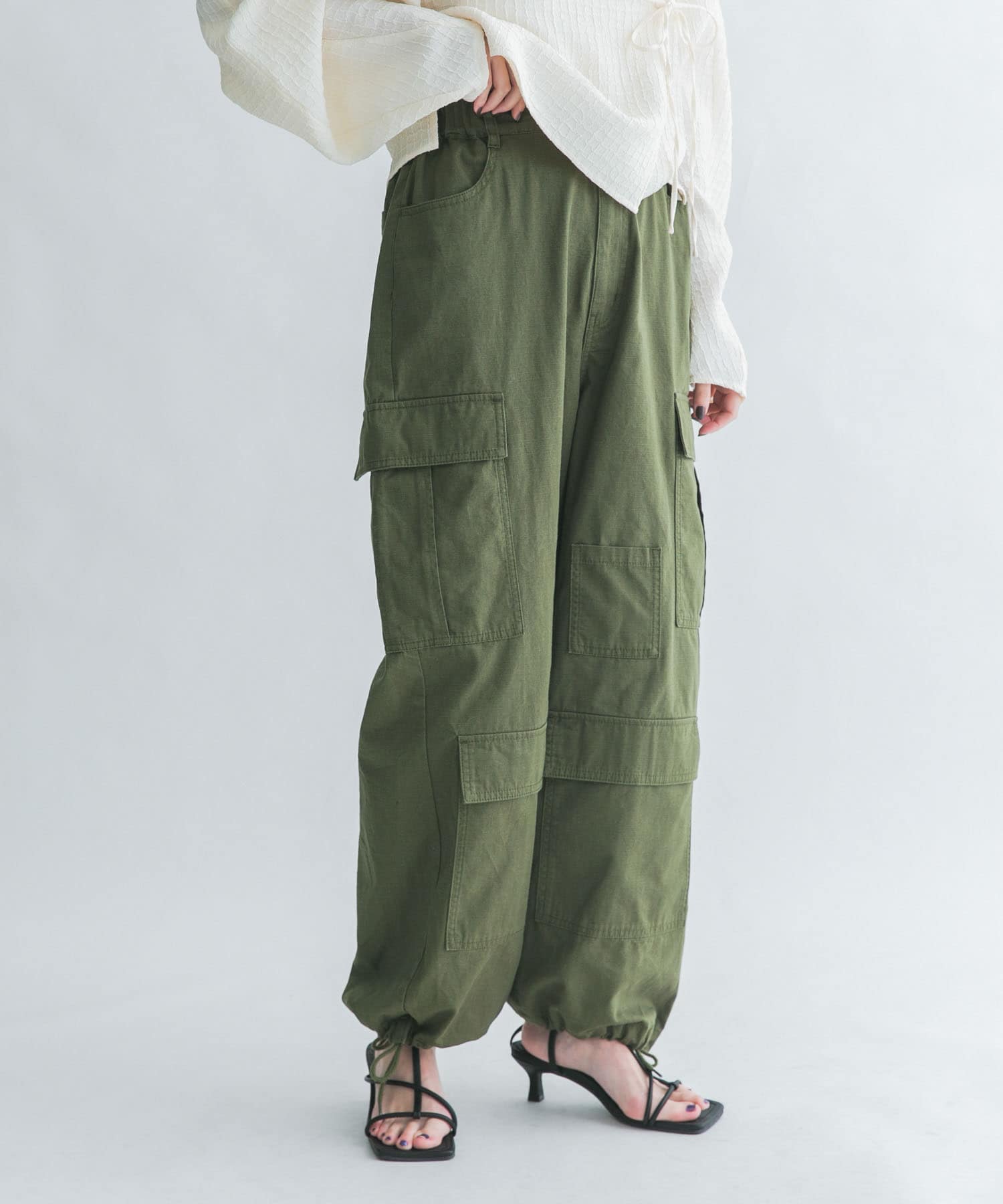 身長：157cm サイズ：one