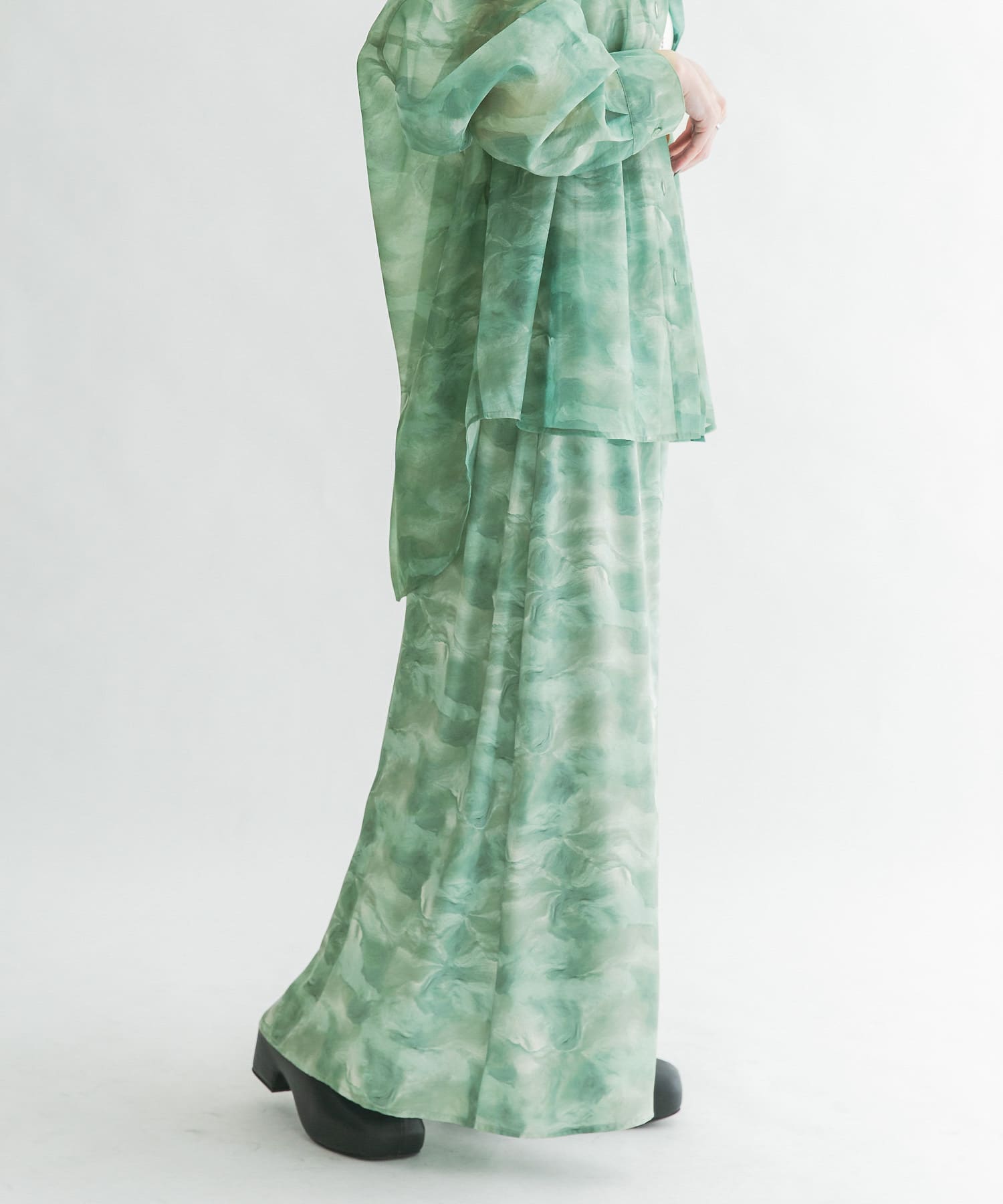 身長：157cm サイズ：one