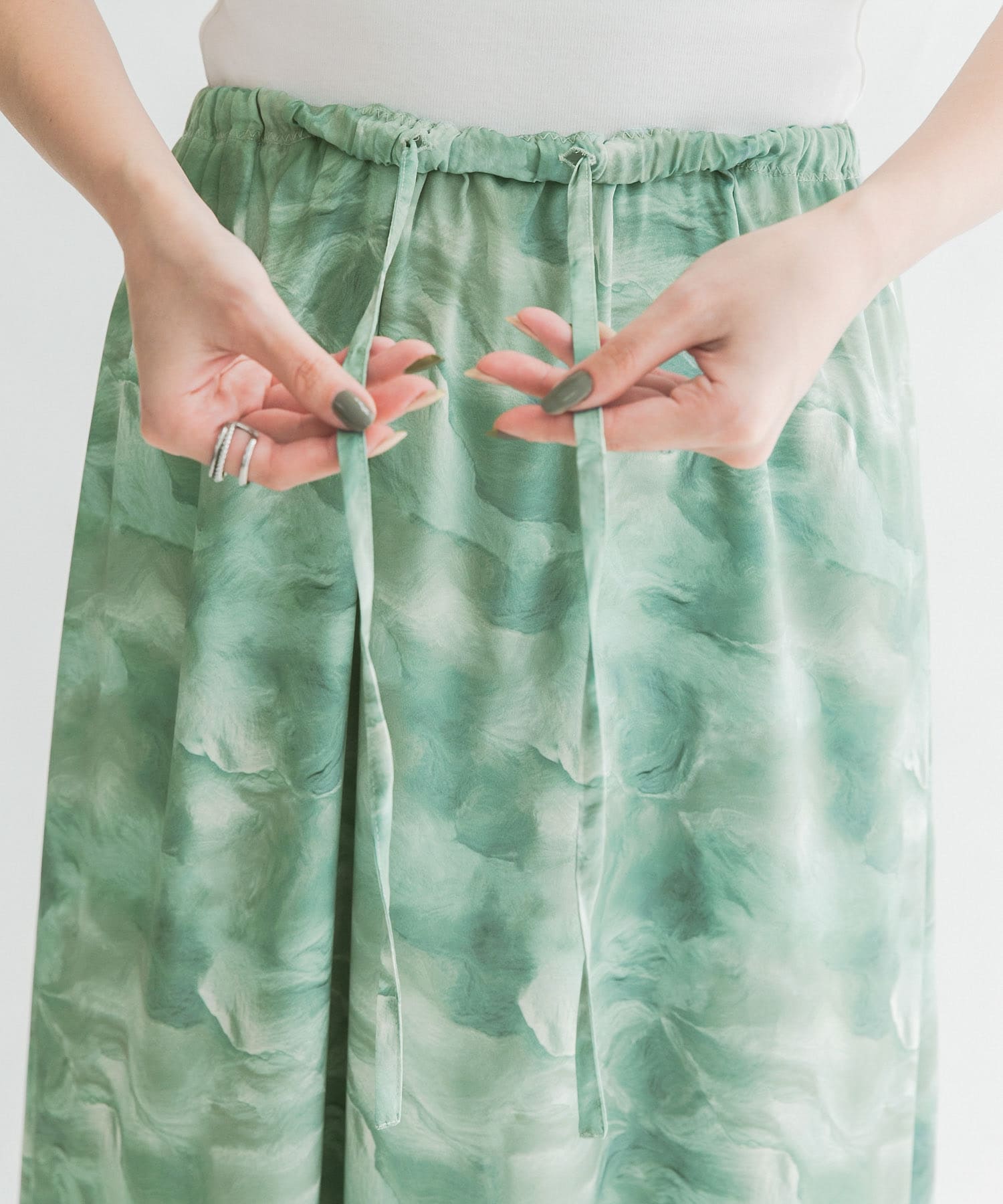 身長：157cm サイズ：one