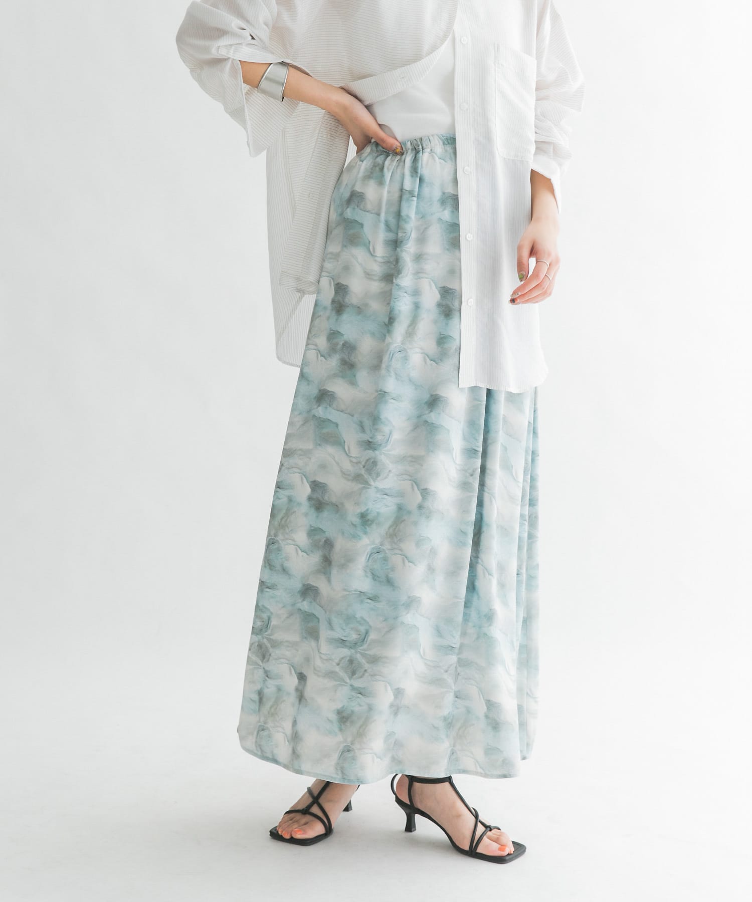 身長：165cm サイズ：one