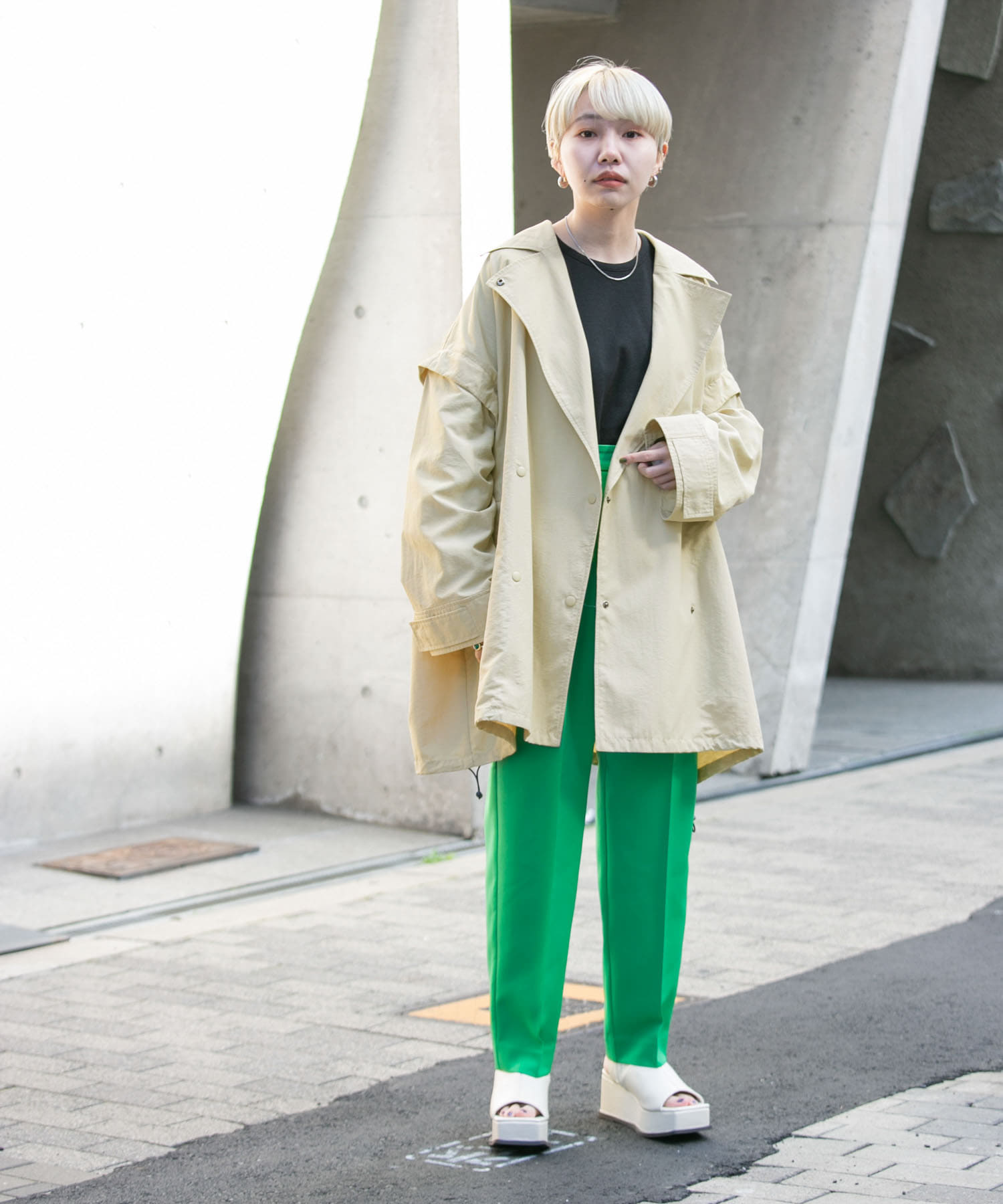 BEIGE