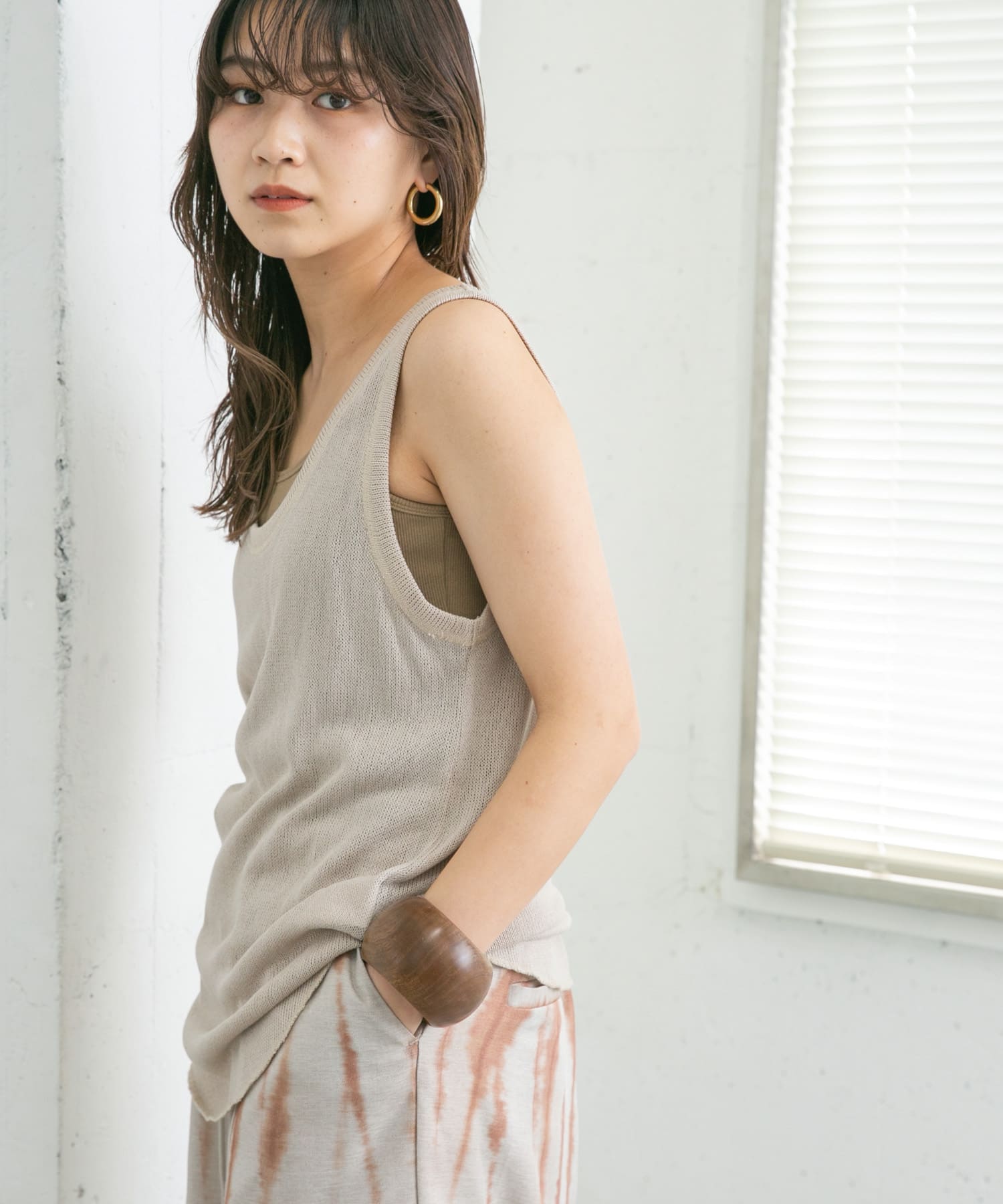 L.BEIGE