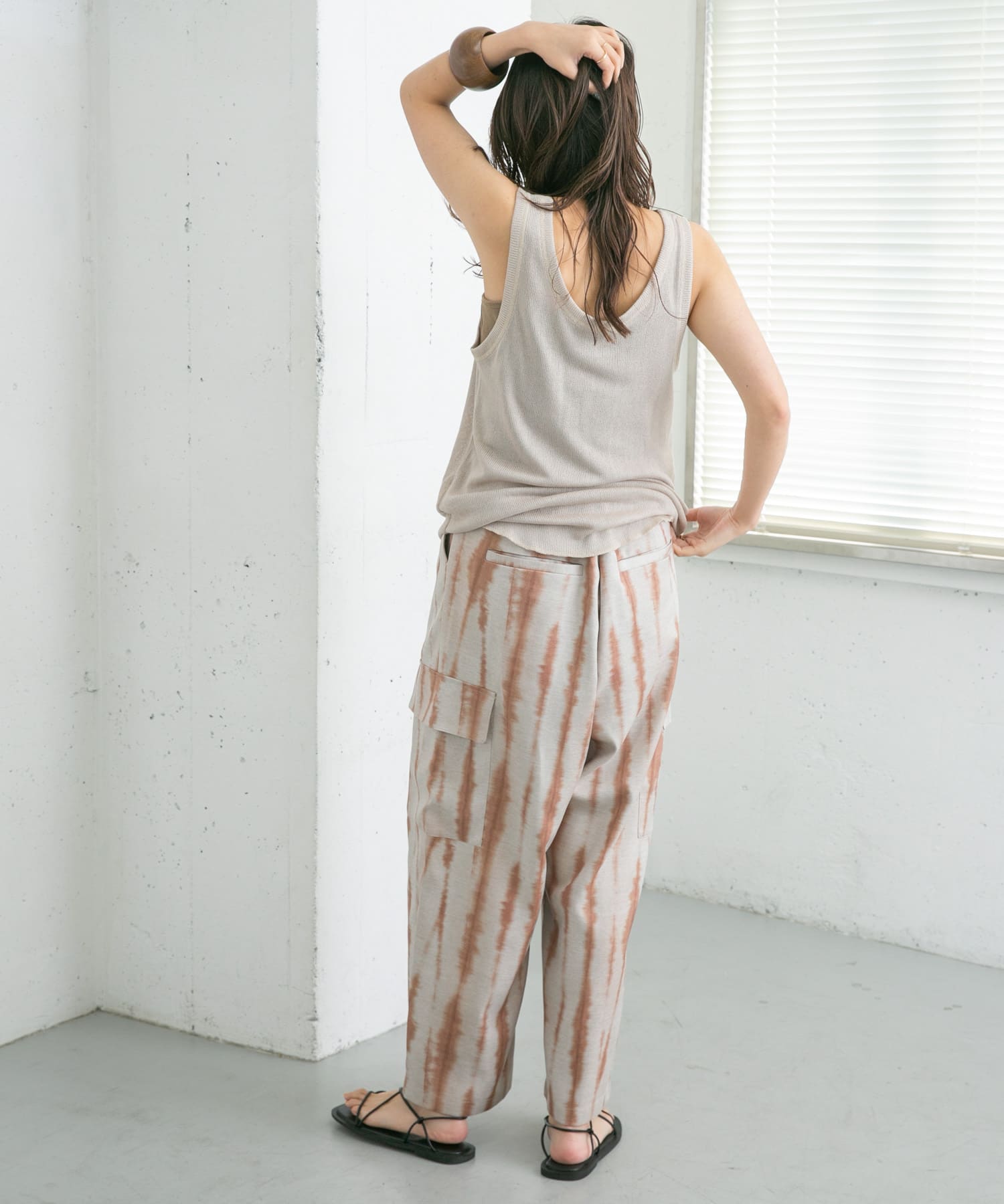 L.BEIGE