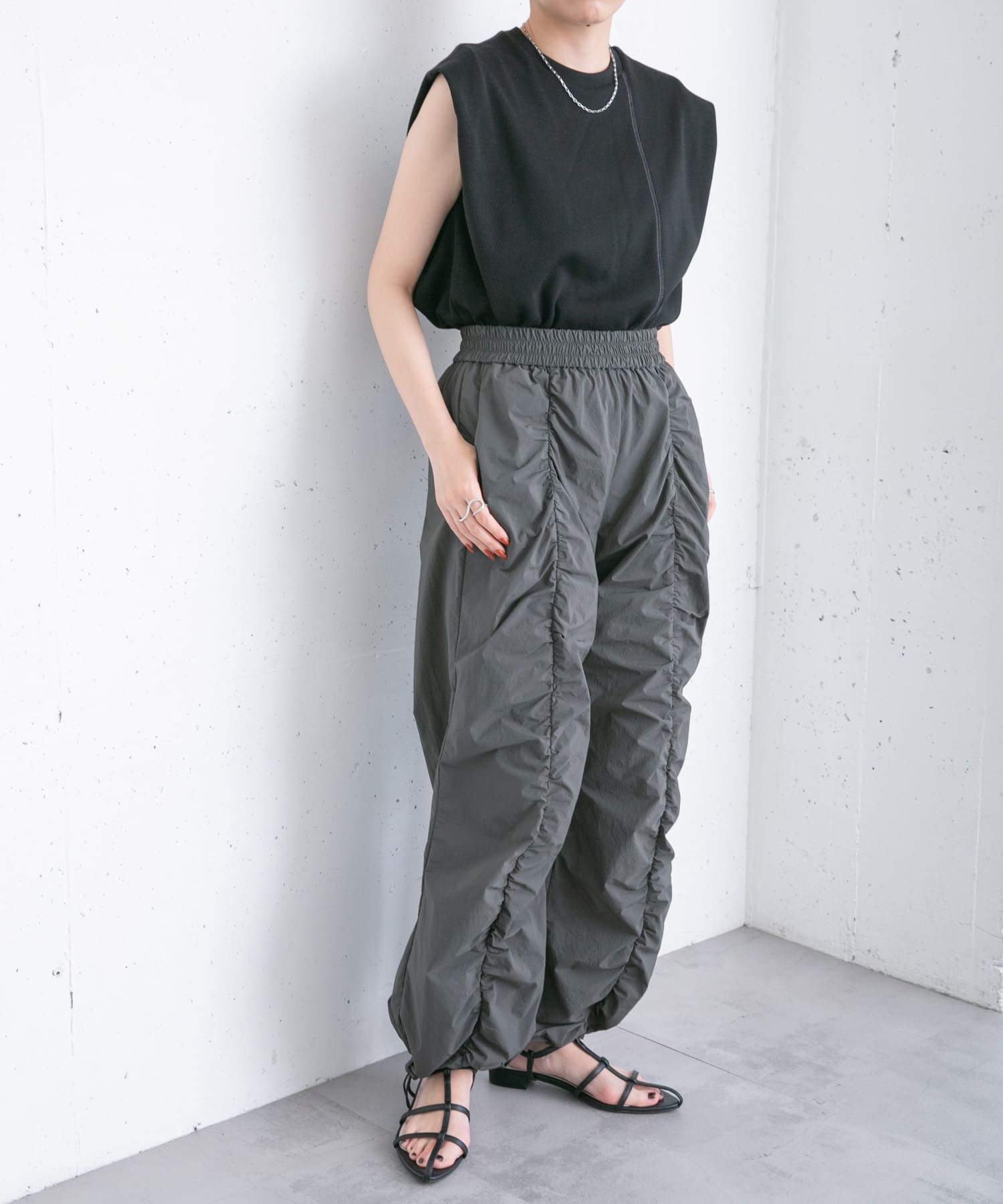 身長：157cm サイズ：one