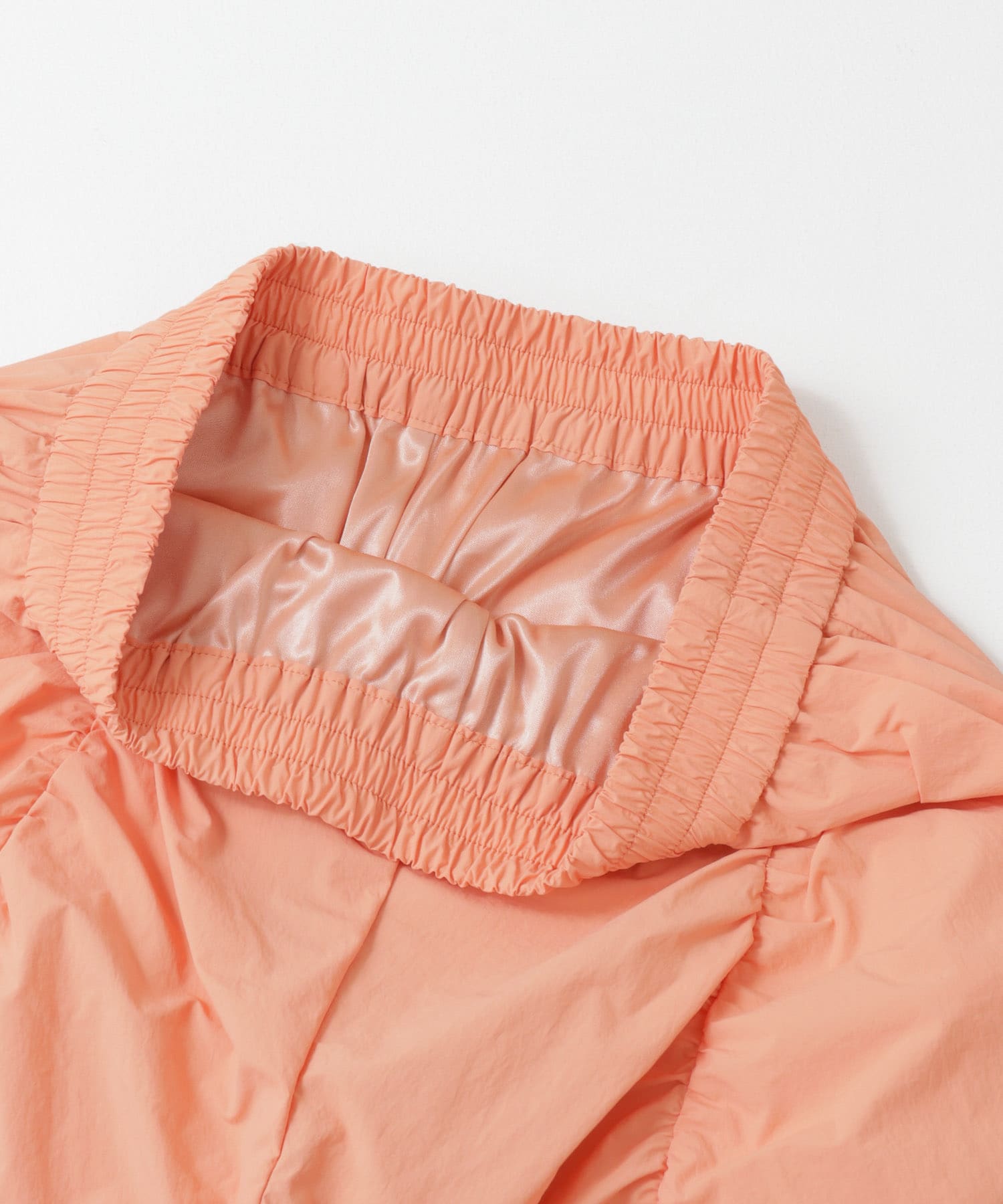 フロントギャザーパラシュートパンツ SALMON one