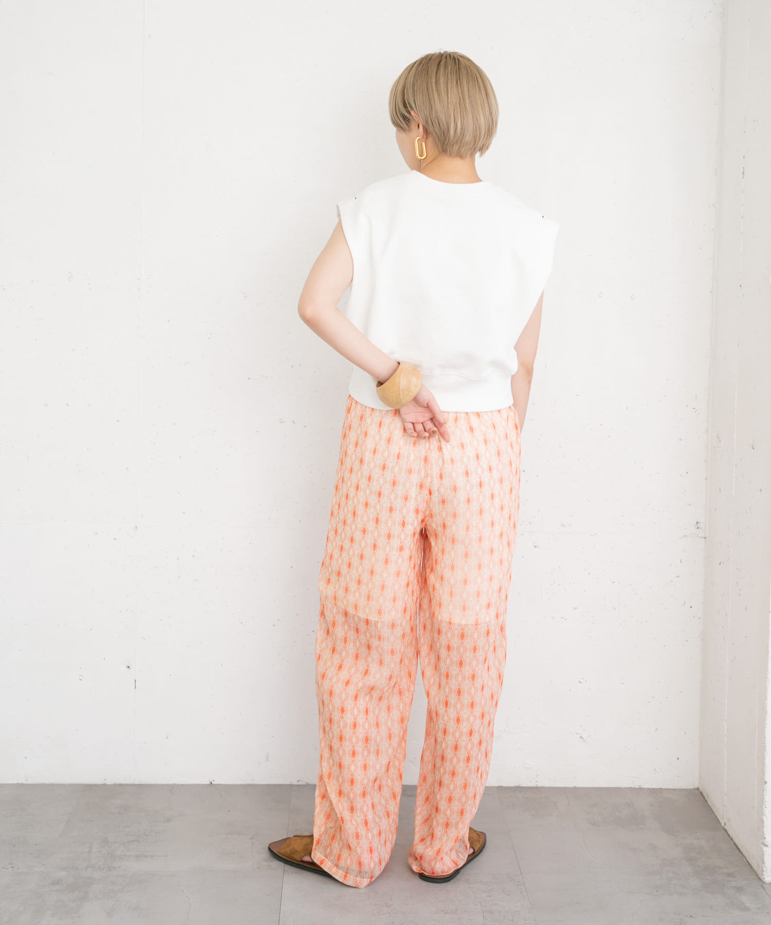 身長：157cm サイズ：one