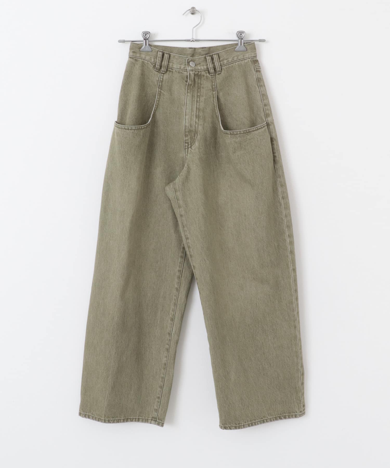 KHAKI