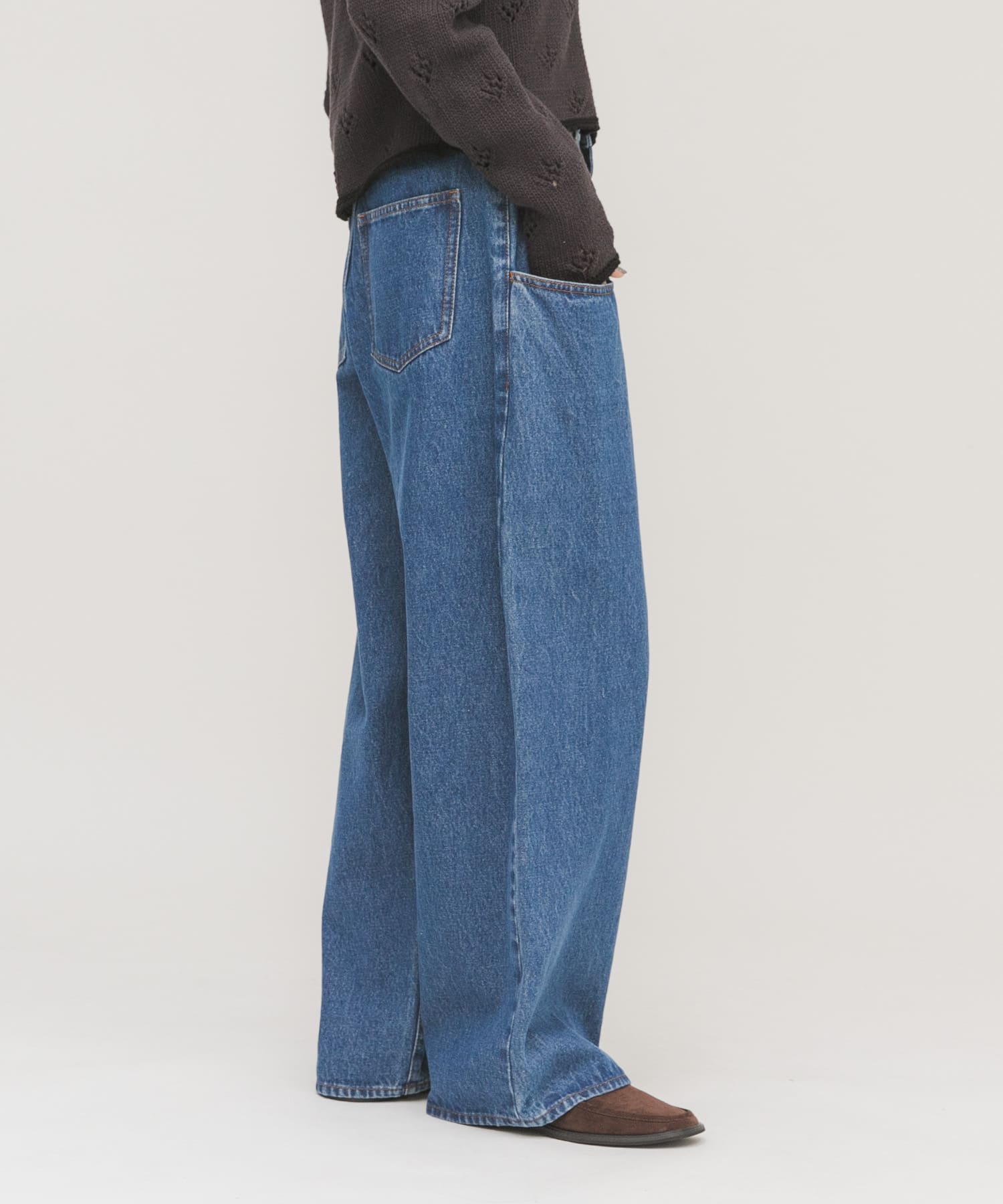 身長 : 160cm サイズ : 36