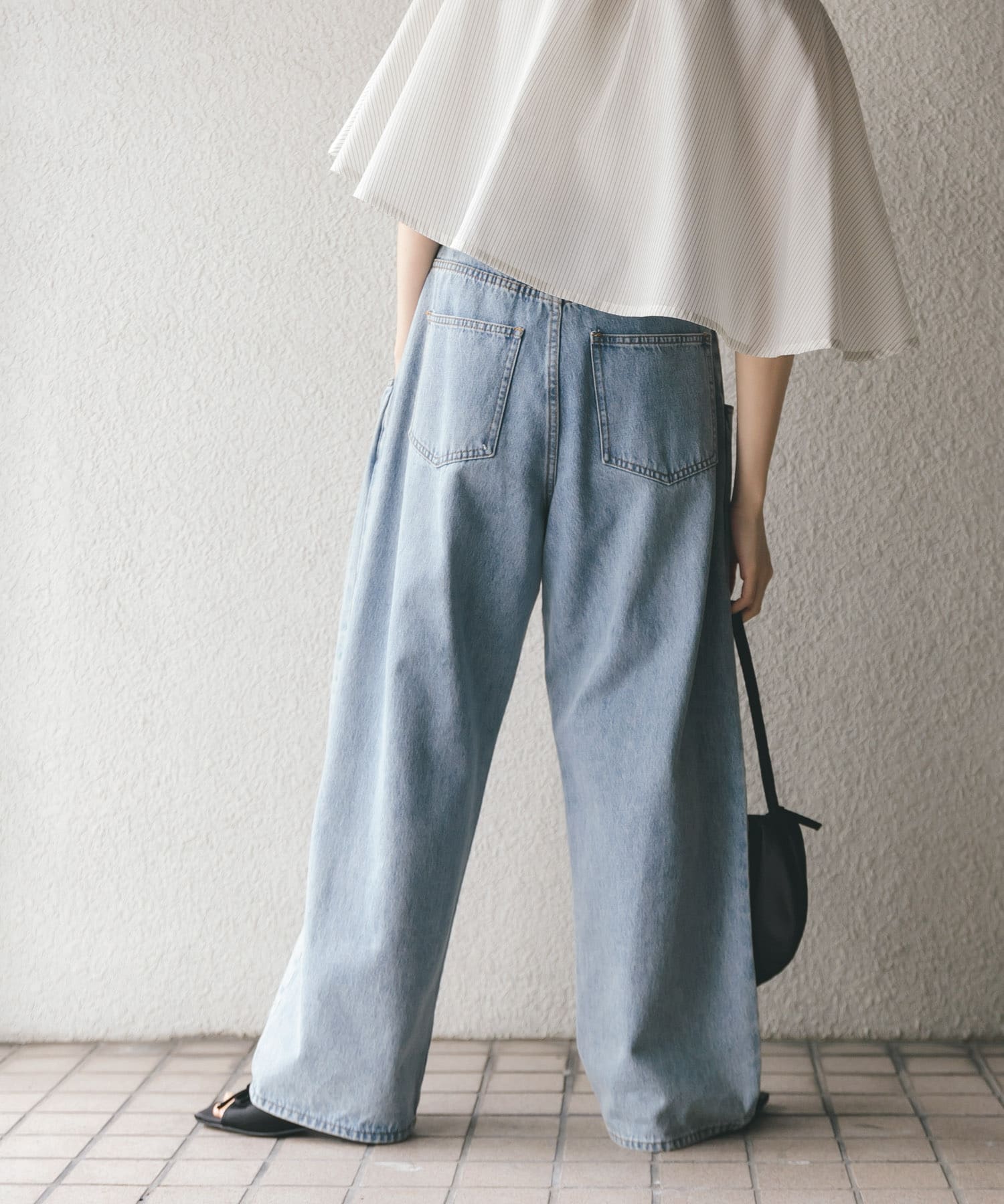 L.BLUE