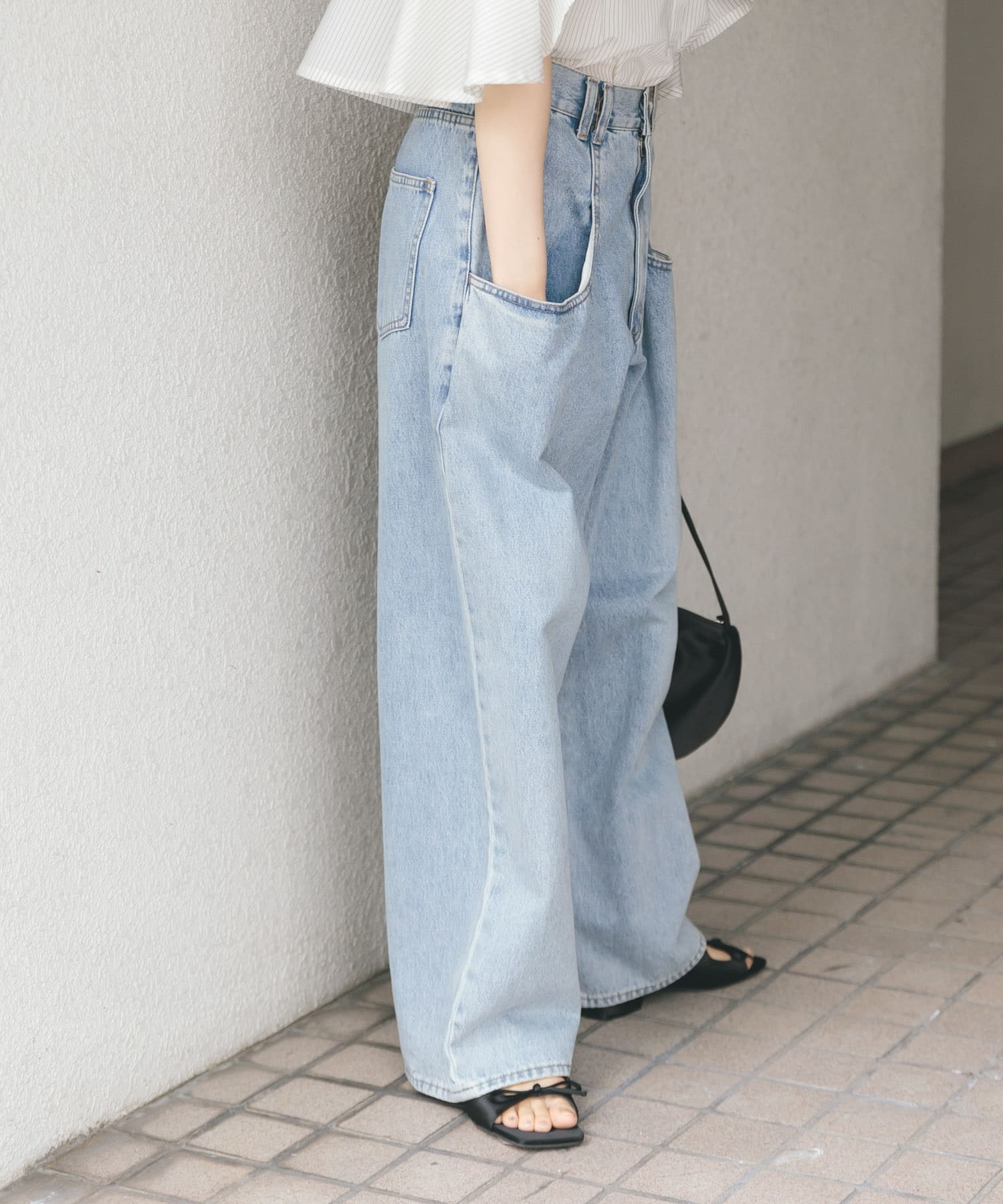 L.BLUE
