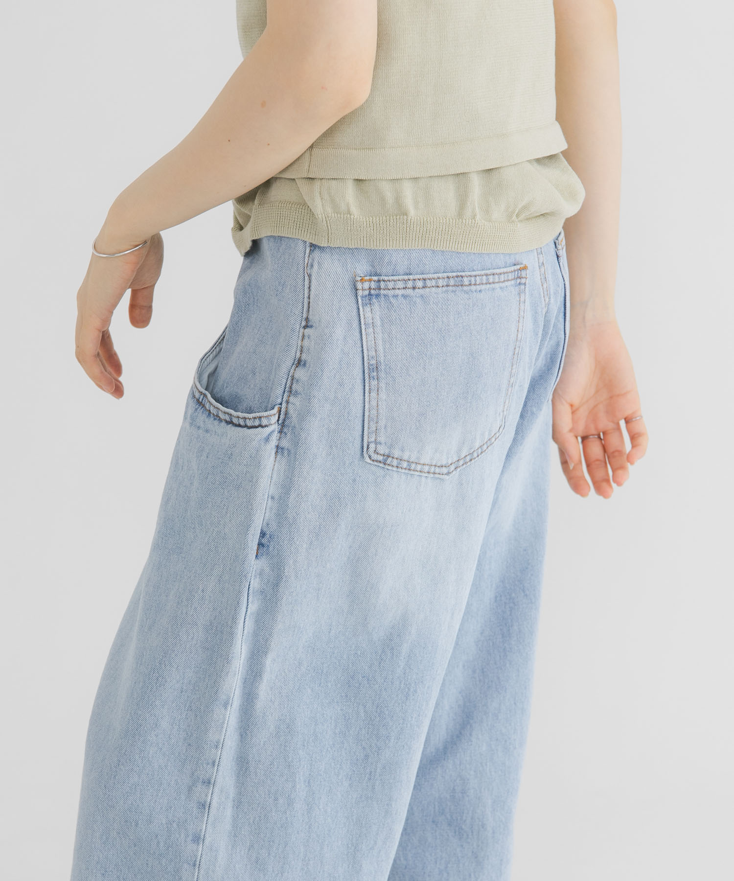 身長：153cm サイズ：34