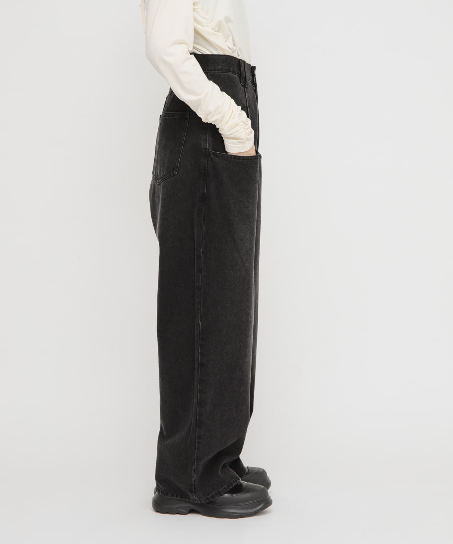 身長：160cm サイズ：36