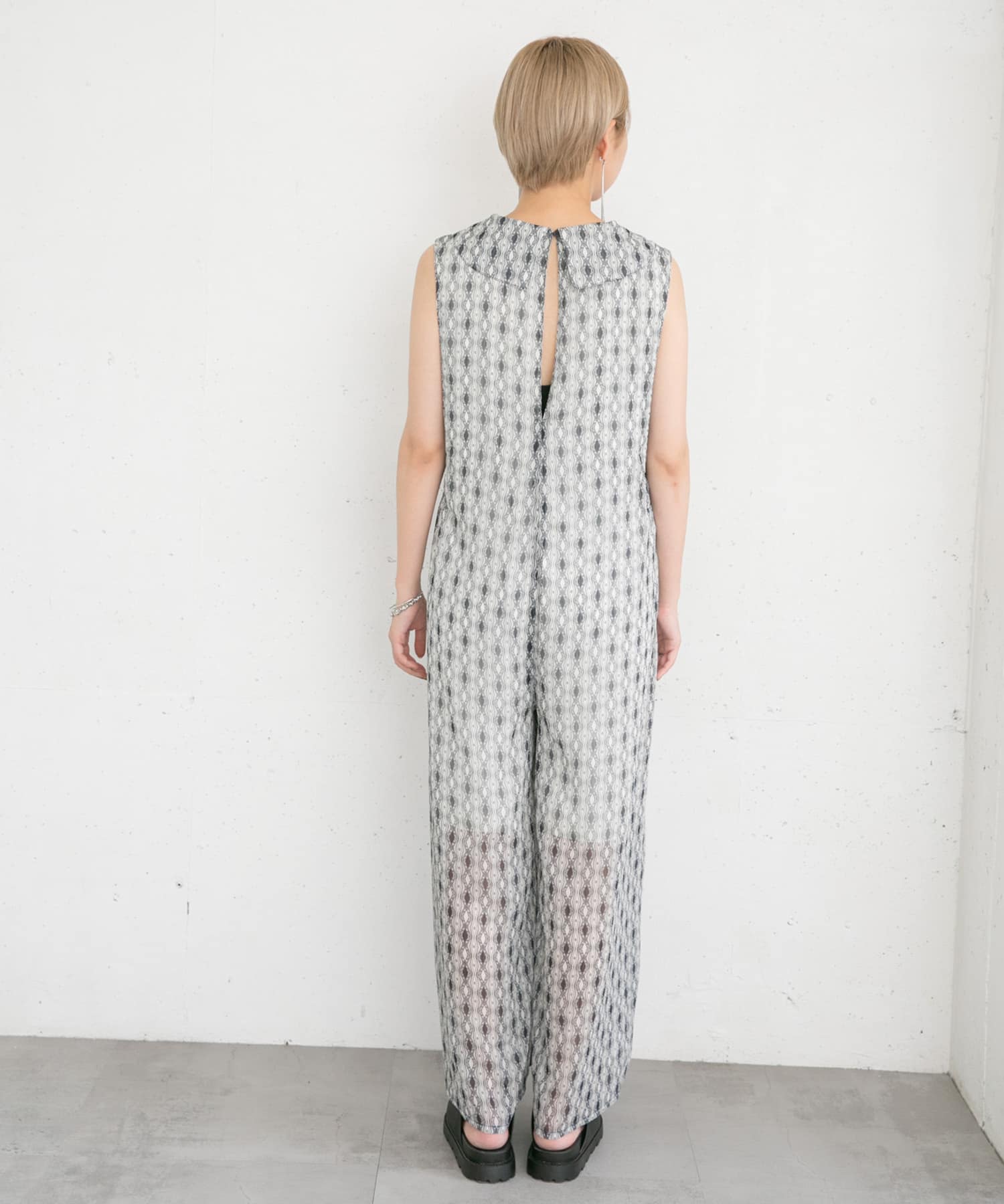 身長：157cm サイズ：one