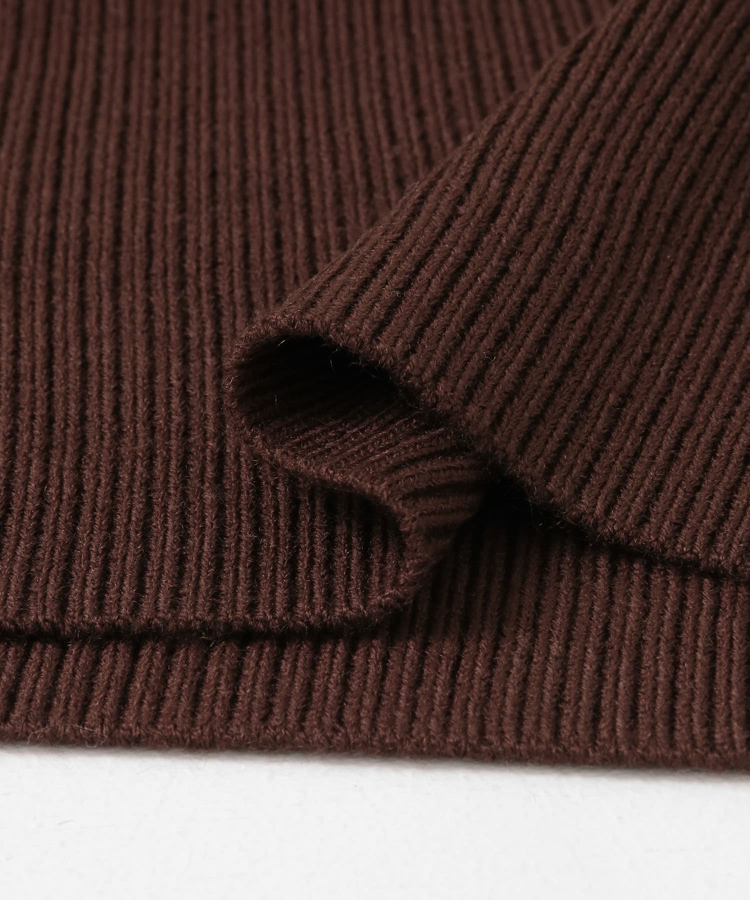 ホールカットデザインニット BROWN one
