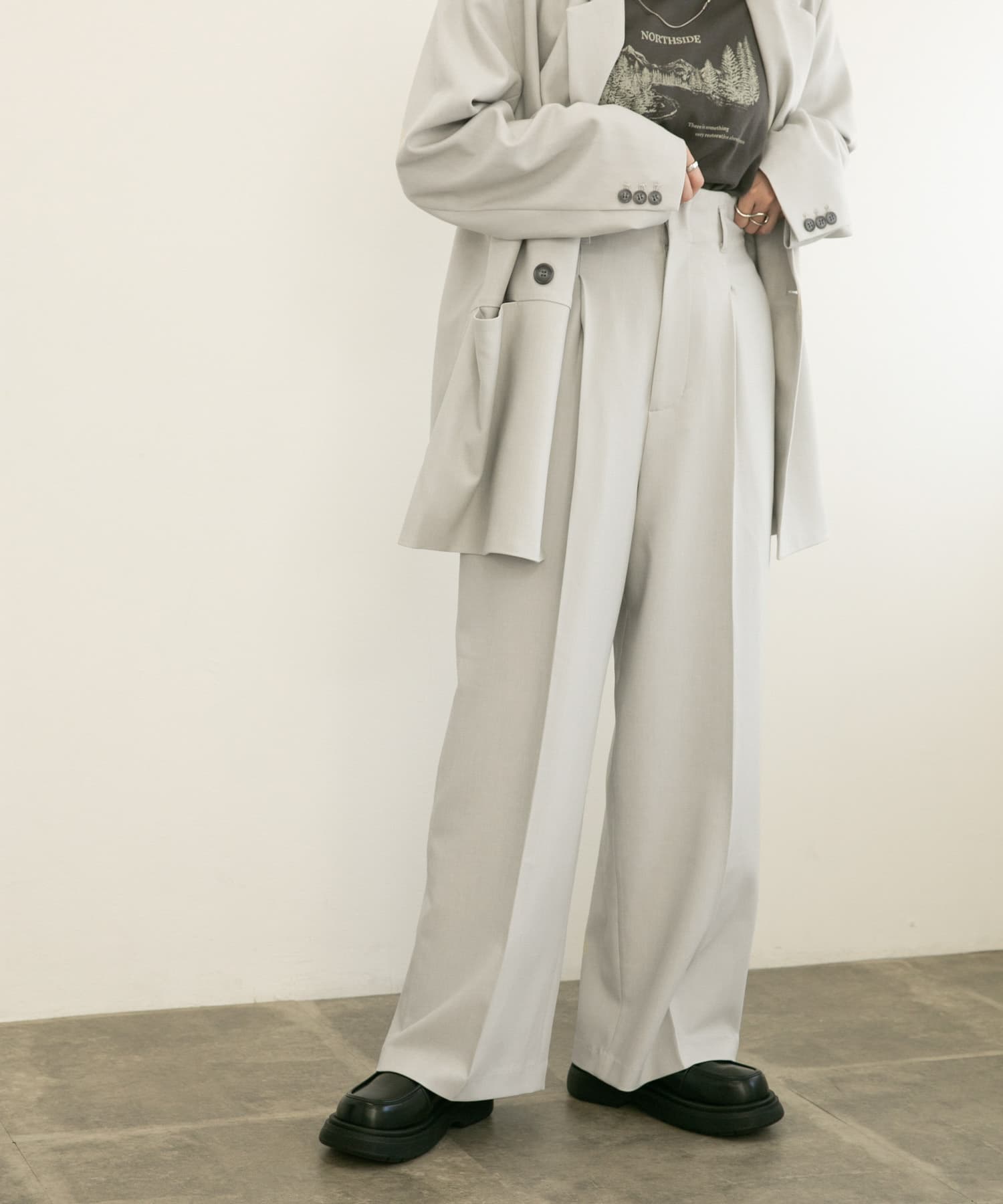 L.GRAY