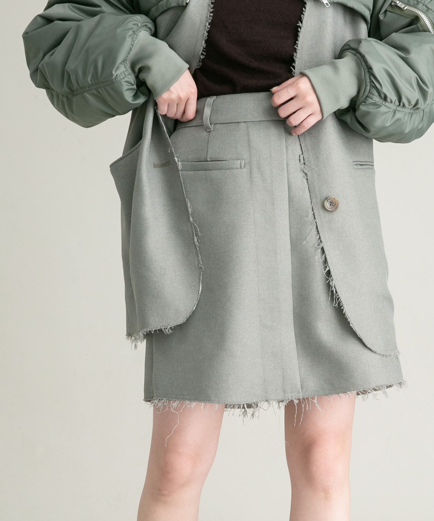 カットオフミニスコート