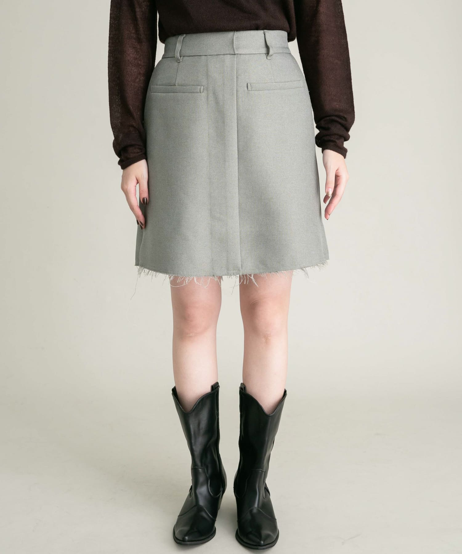 KHAKI