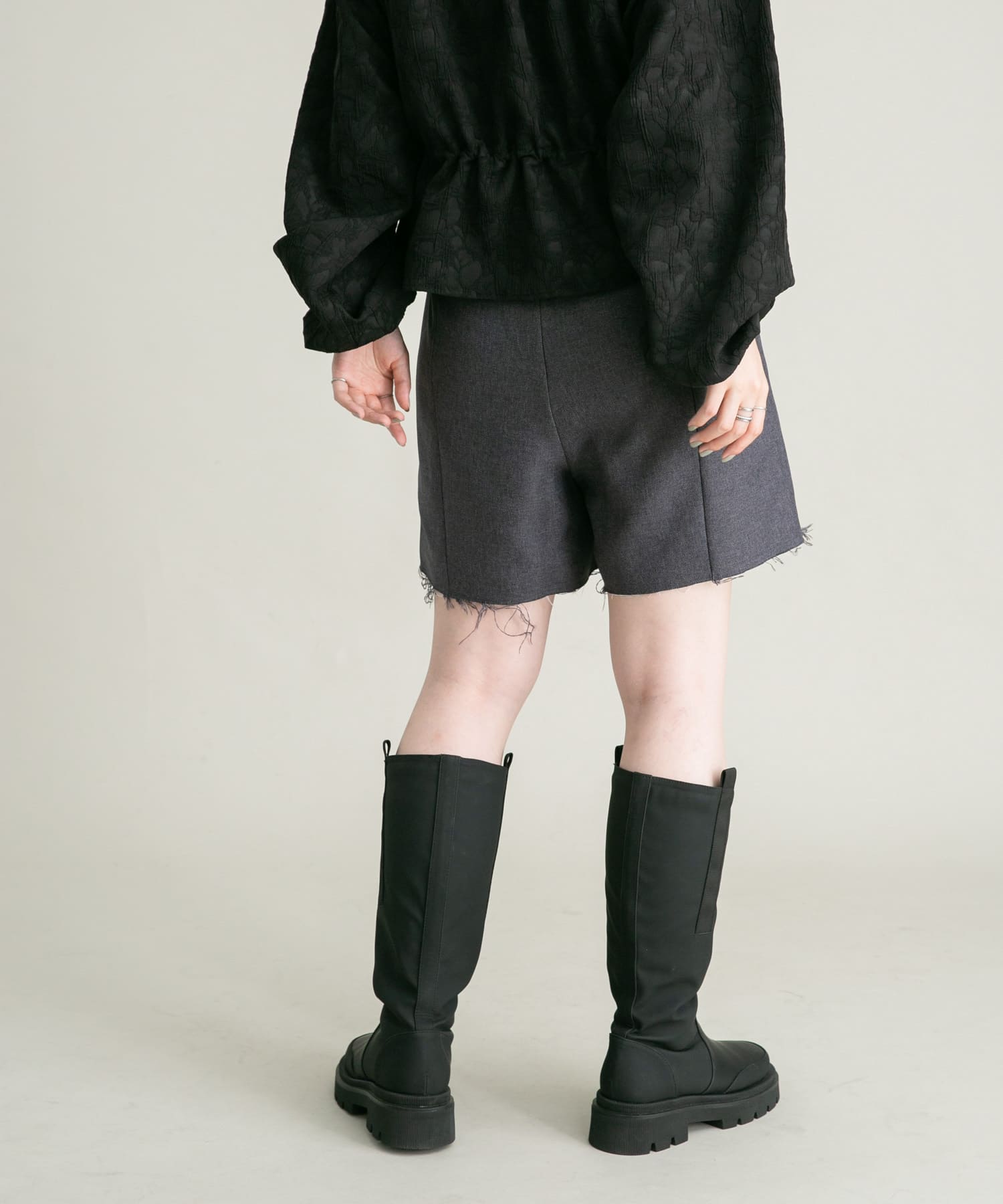 身長：160cm サイズ：one