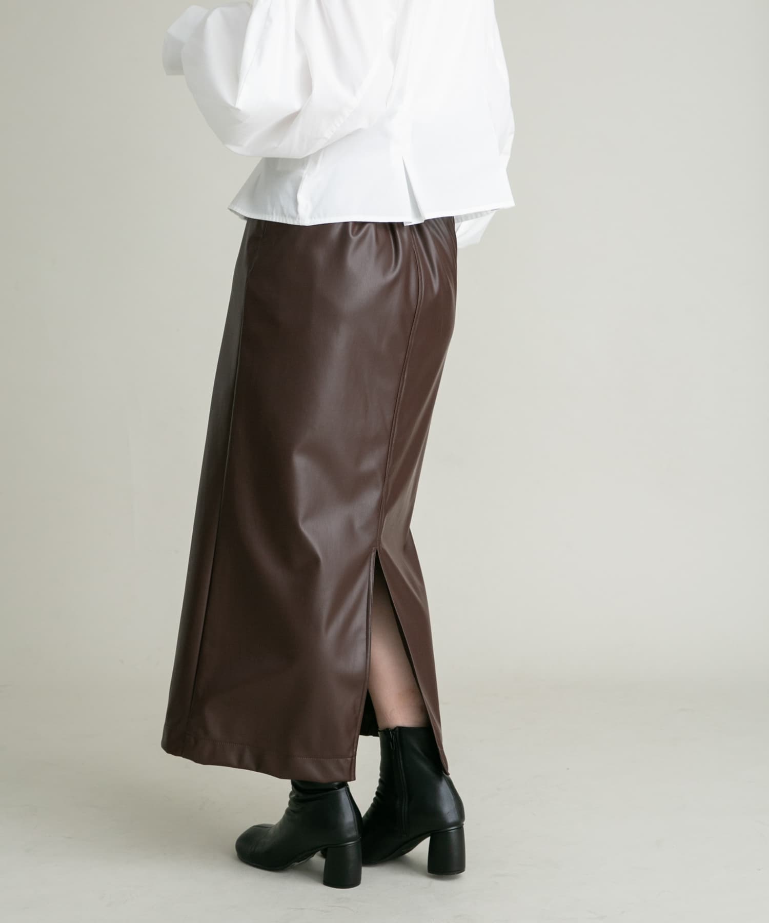 身長：160cm サイズ：36
