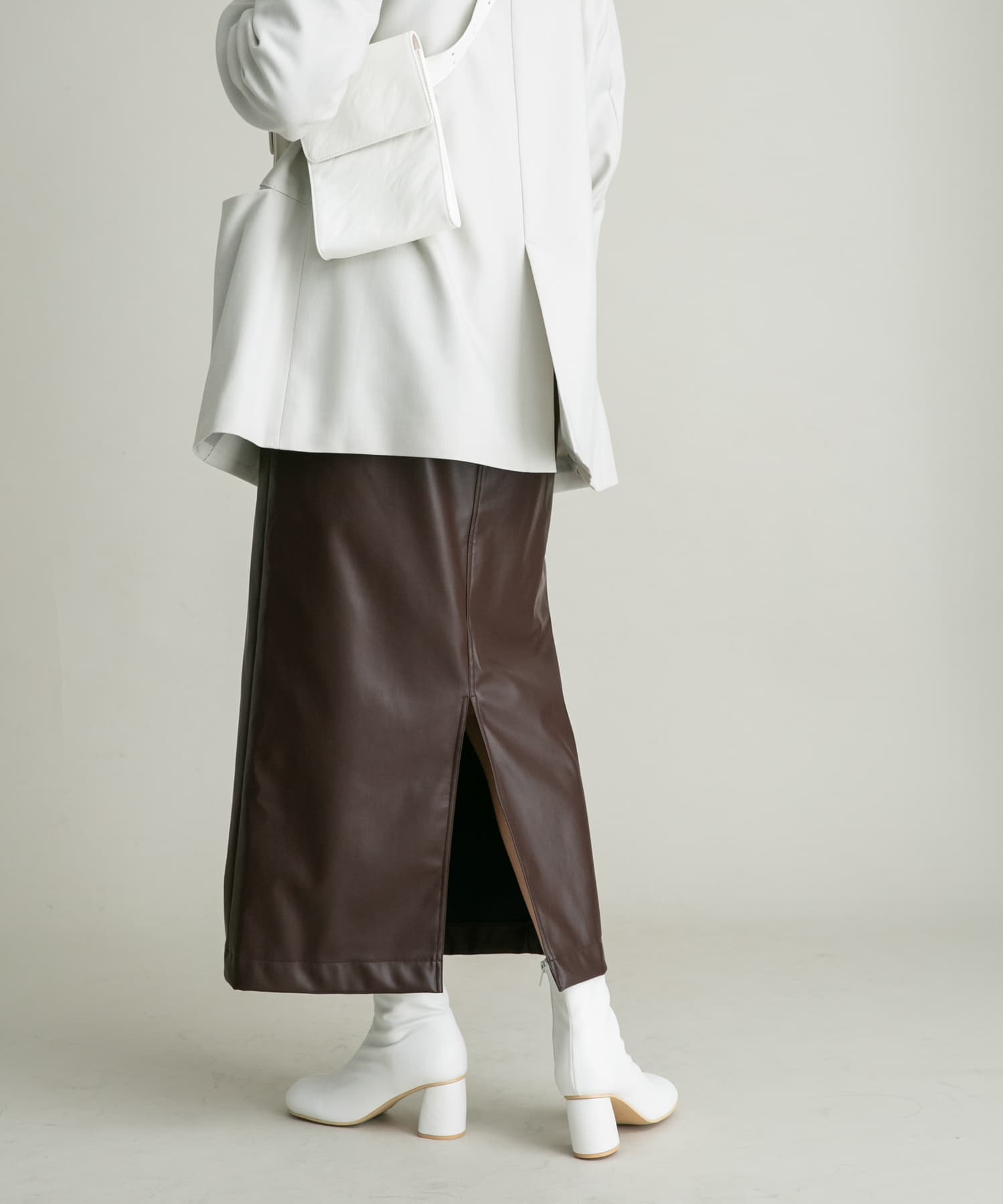 身長：165cm サイズ：38