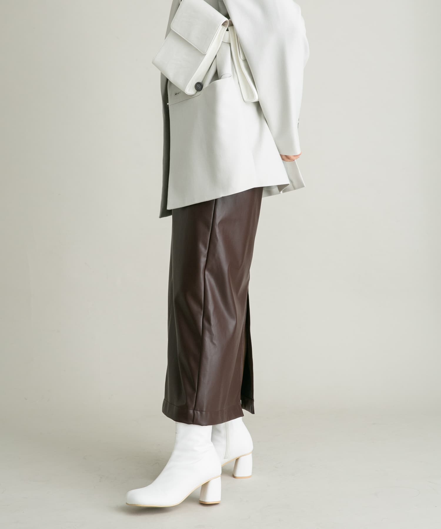 身長：165cm サイズ：38