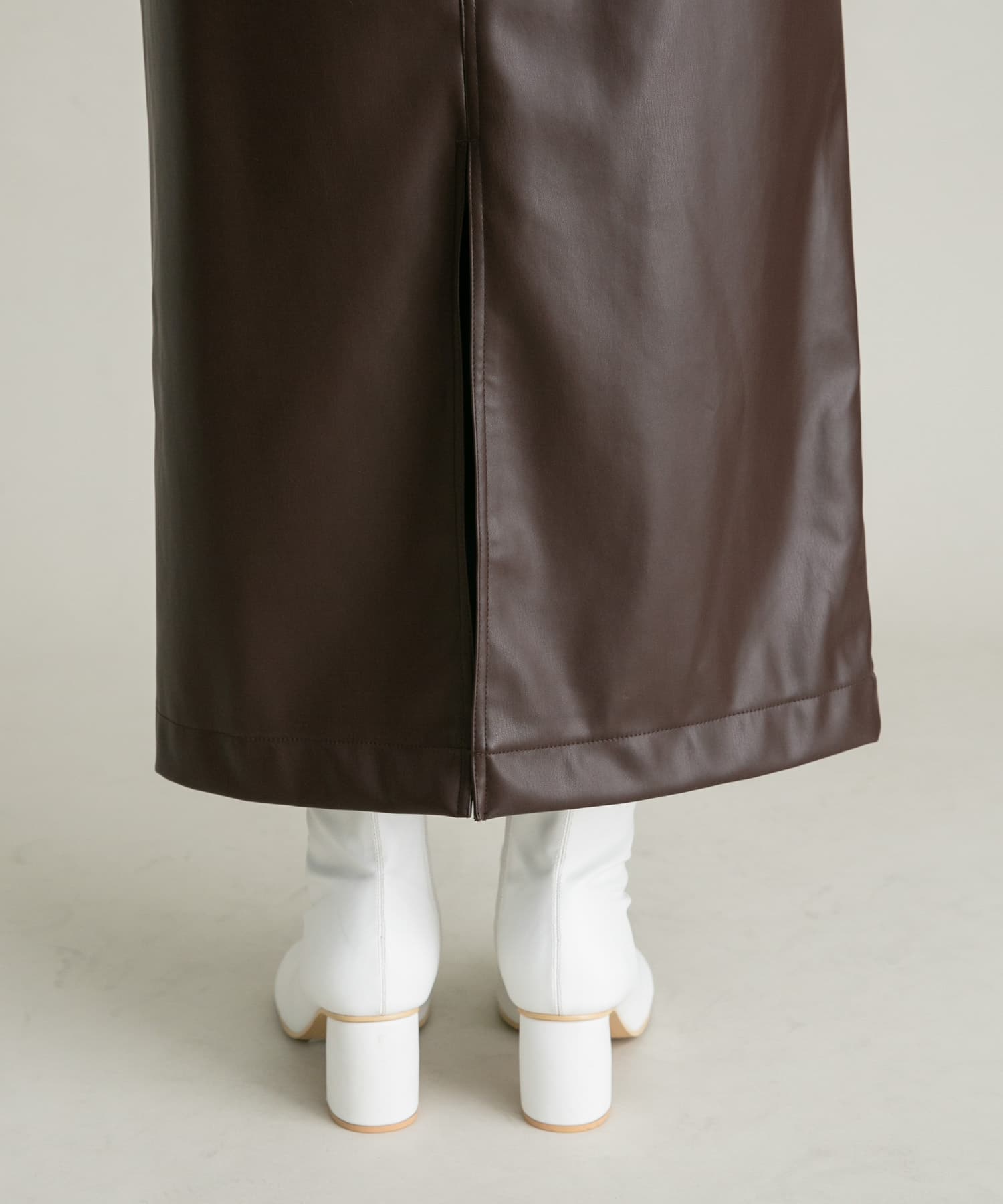 身長：165cm サイズ：38