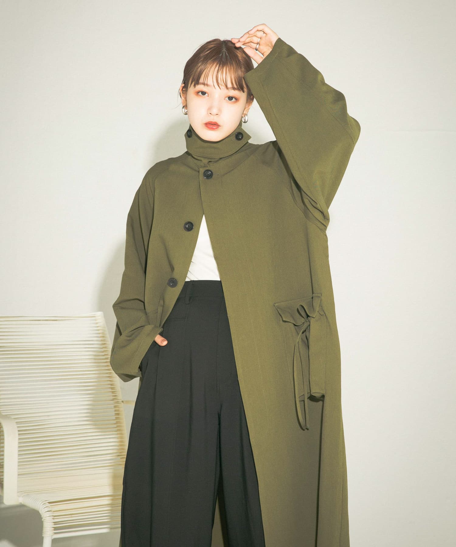 KHAKI