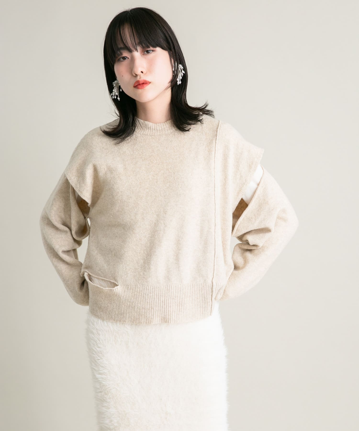 BEIGE