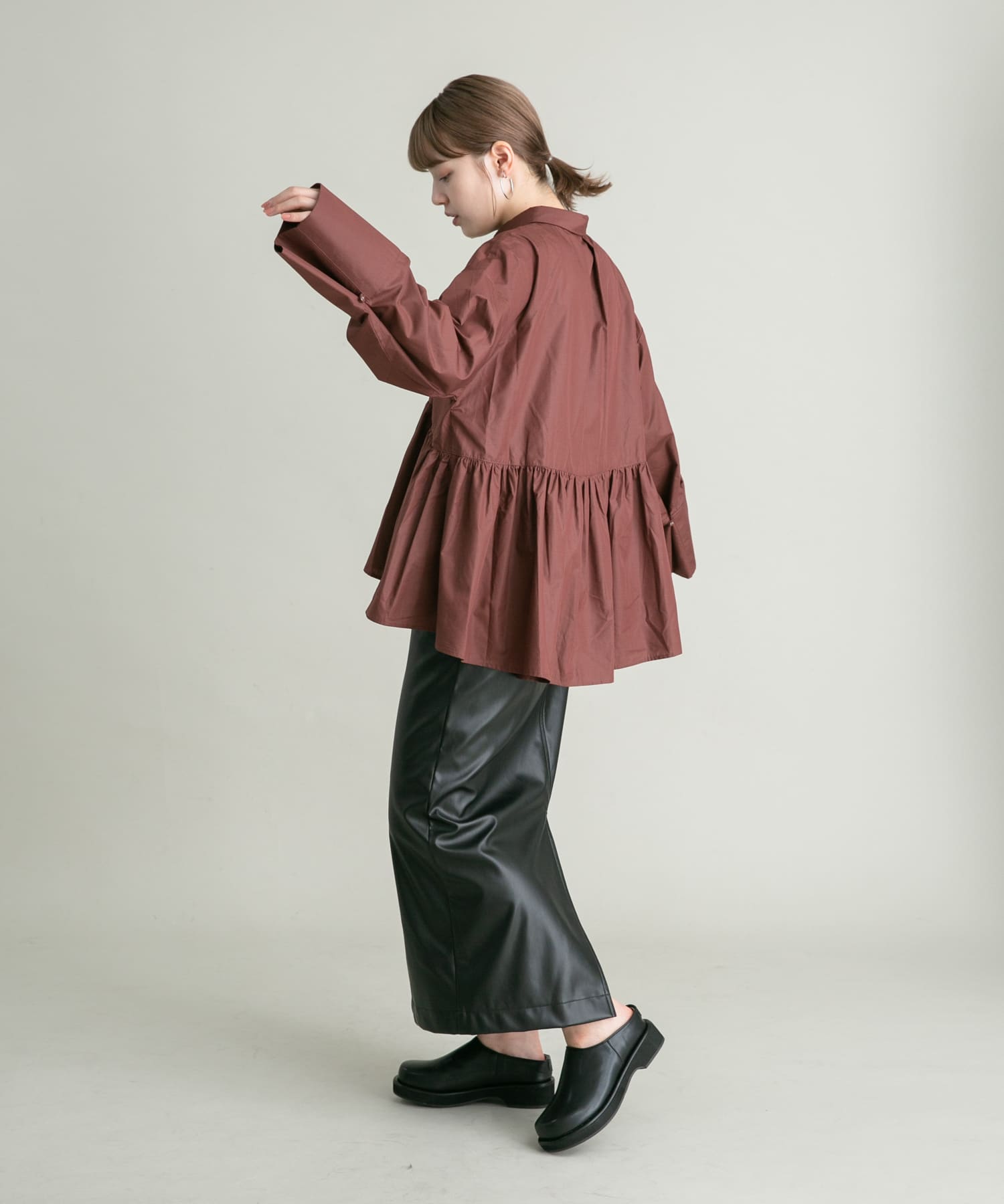RED BROWN