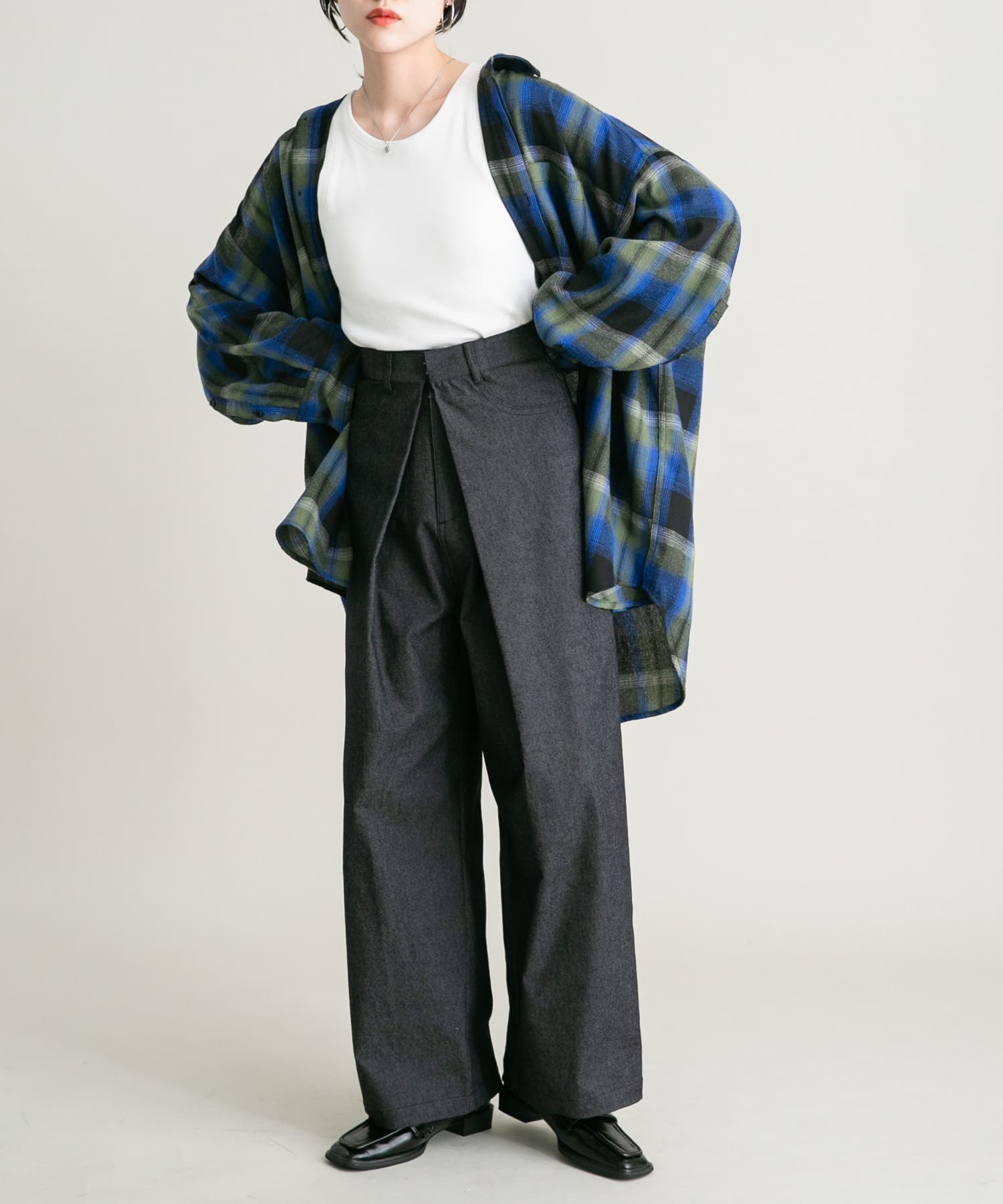 フロントタックWIDEパンツ BLACK 38