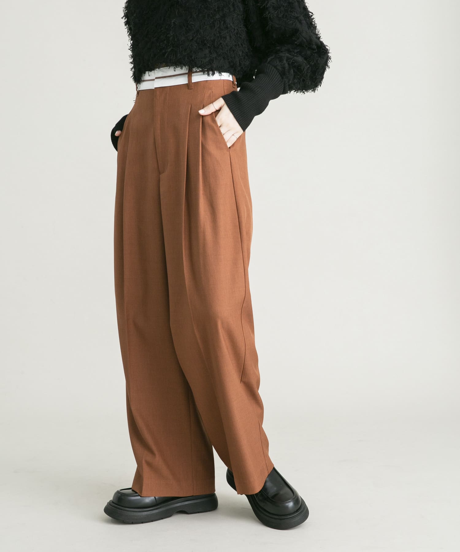 身長：160cm サイズ：36