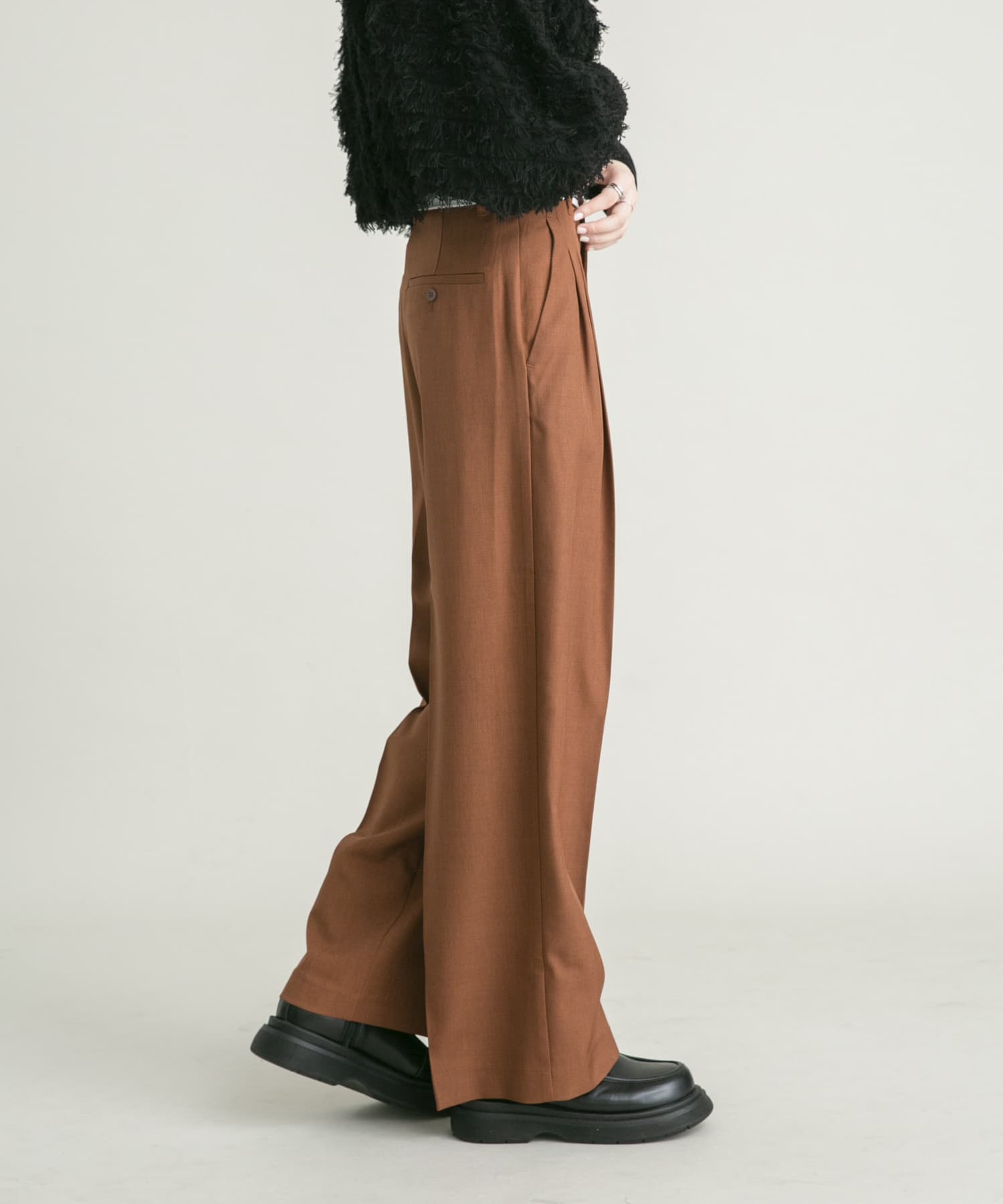 身長：160cm サイズ：36