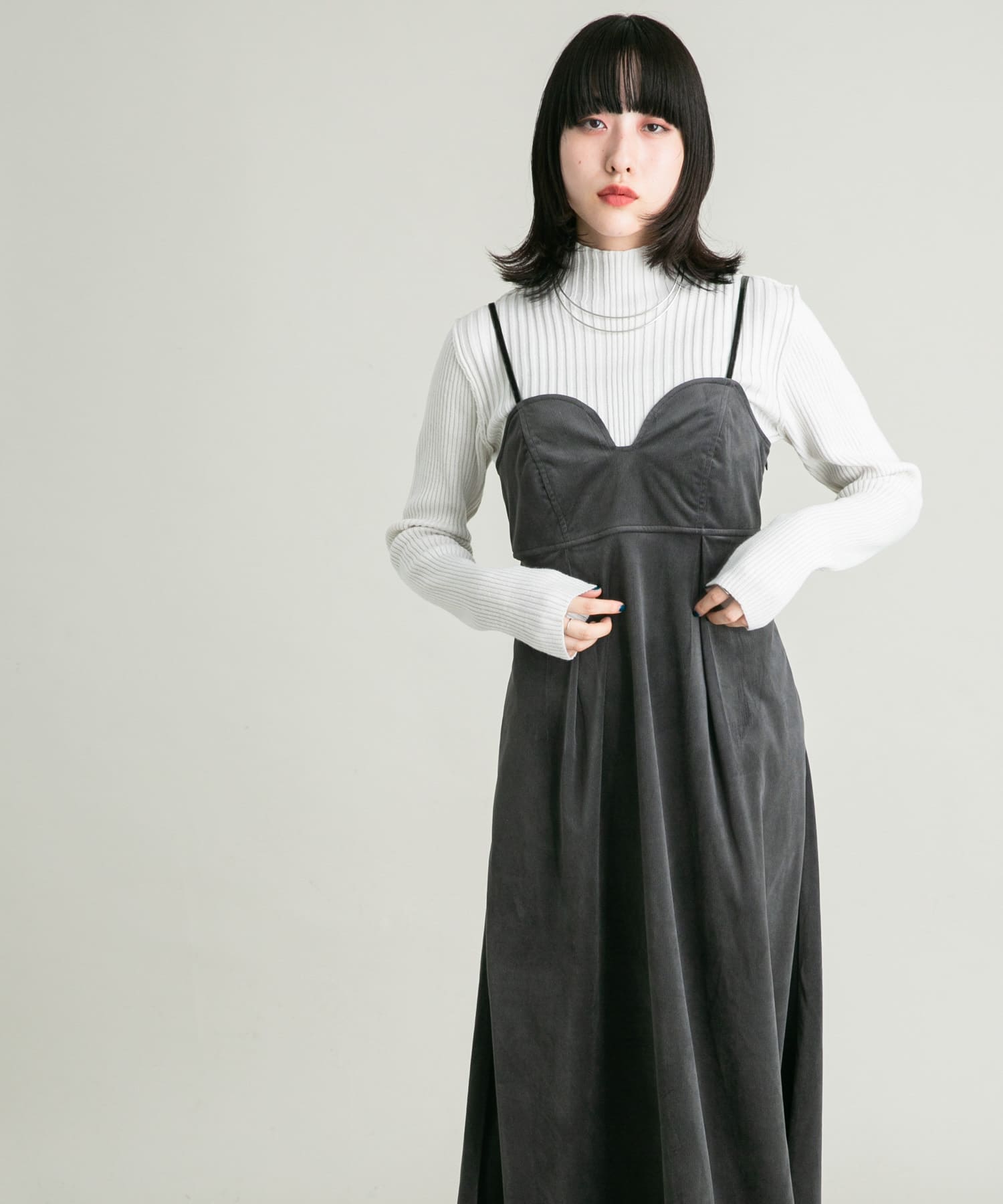 身長：160cm サイズ：36