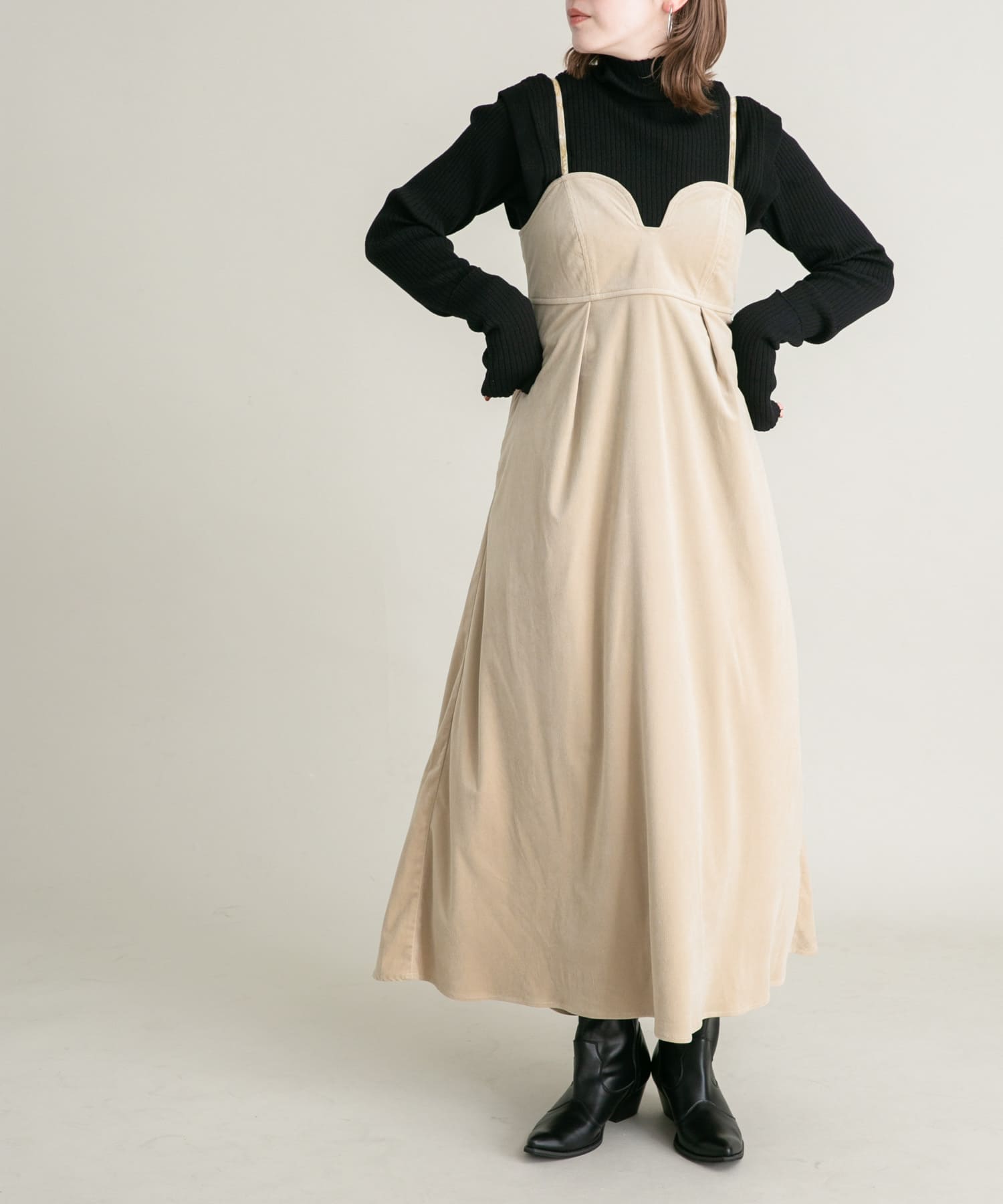 身長：160cm サイズ：36