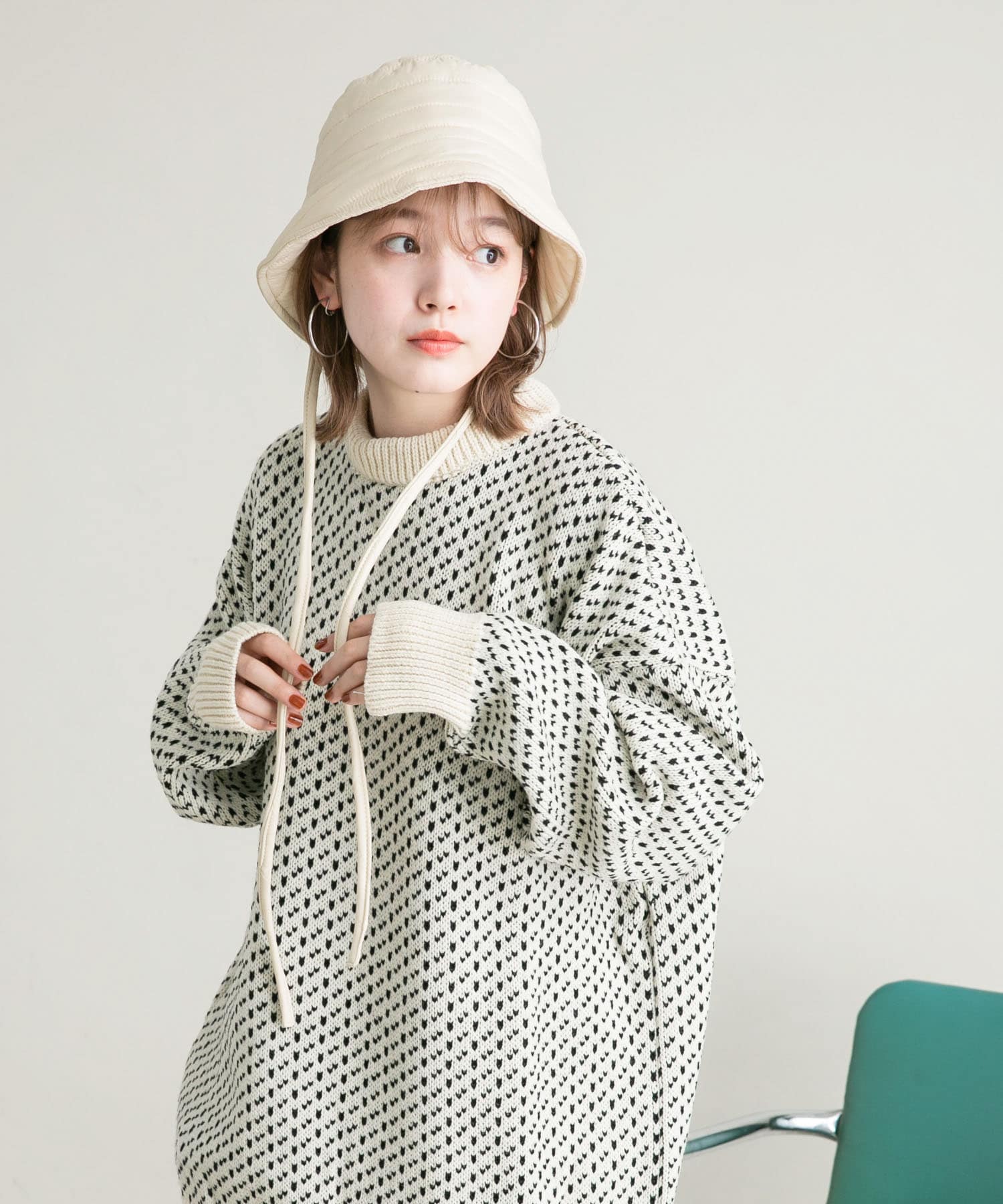 バックドロストバケットHAT IVORY one