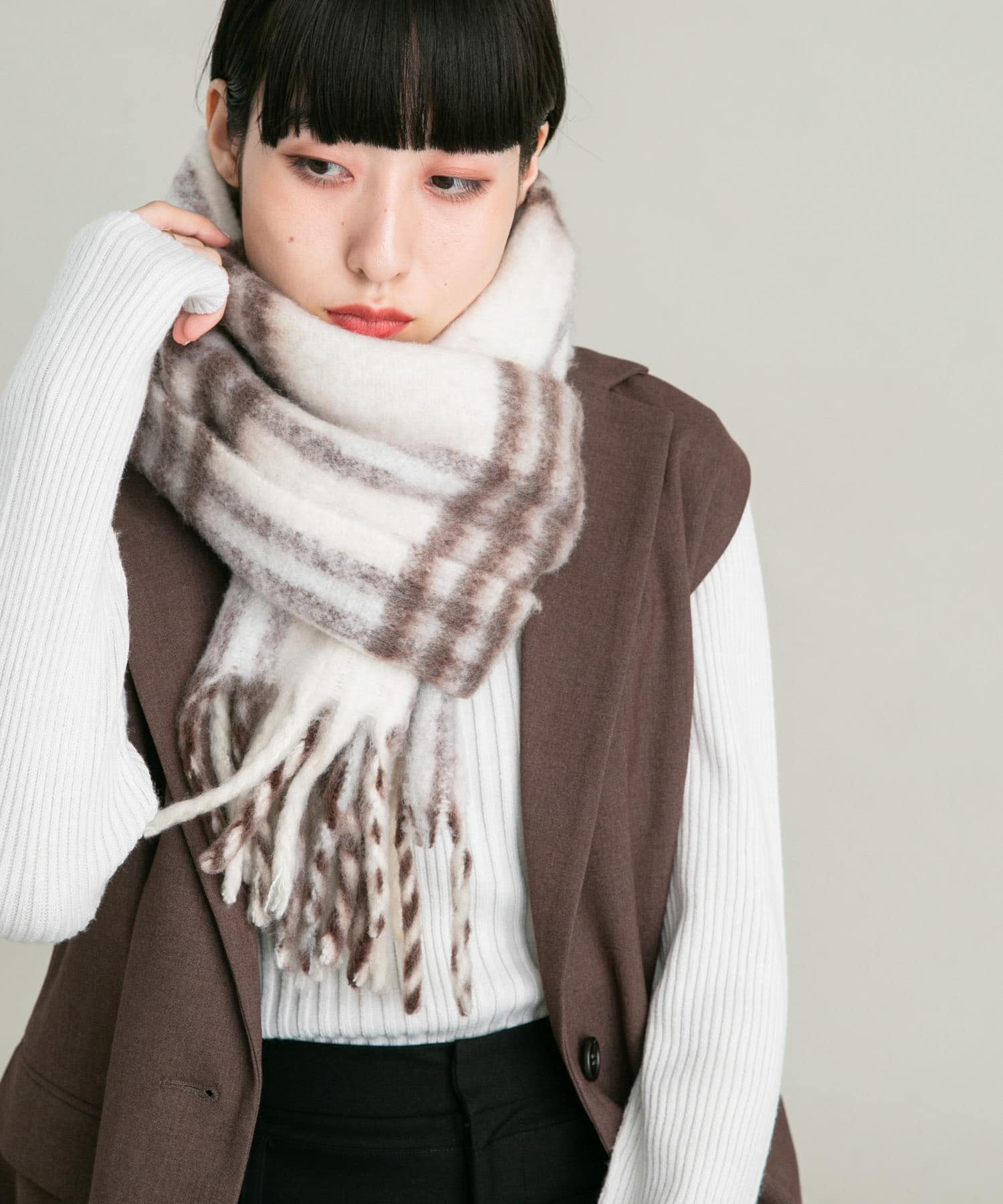 BIGフリンジチェックストール IVORY×BRN one