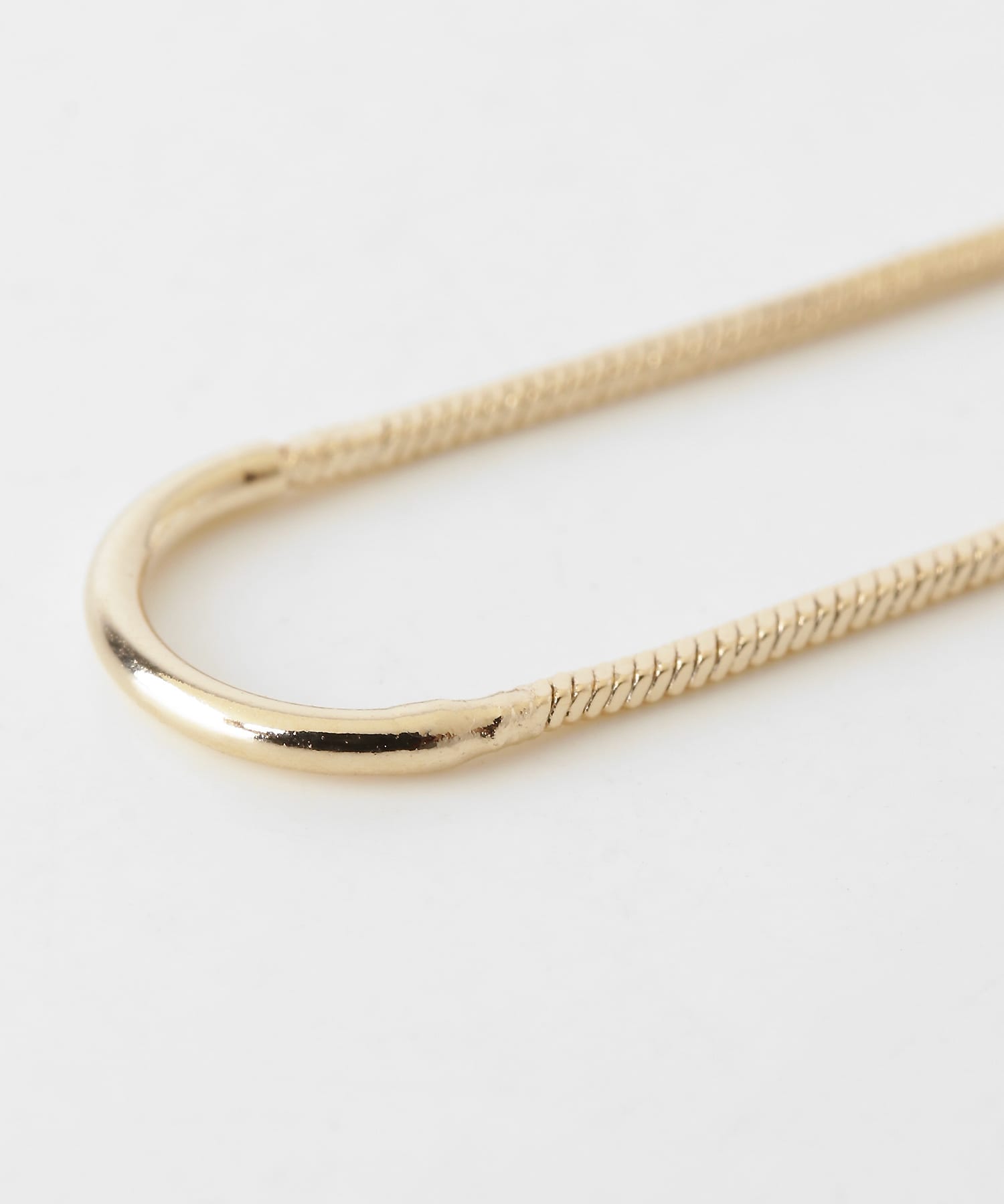 ロングオーバルチェーンピアス GOLD one