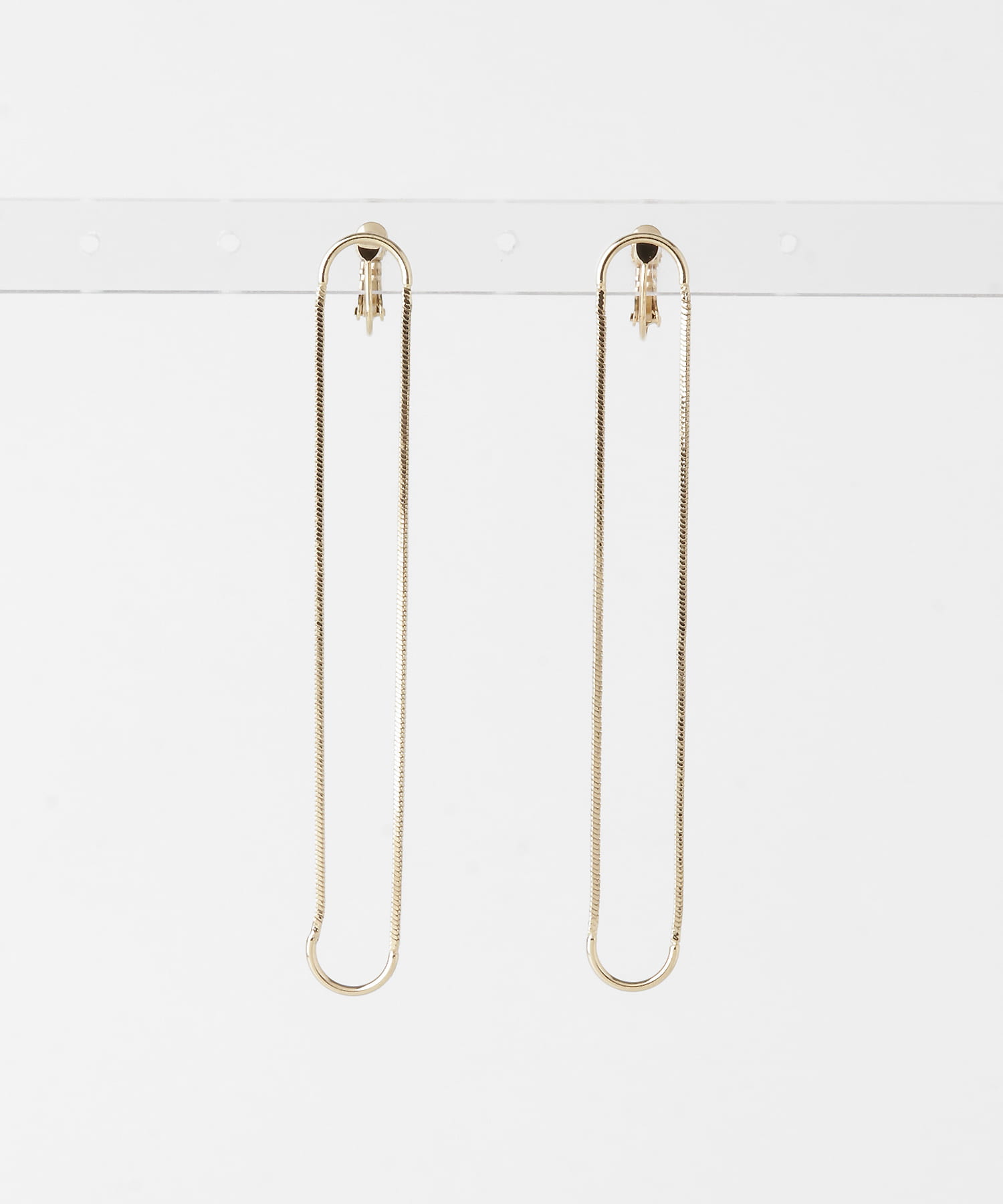 ロングオーバルチェーンイヤリング GOLD one