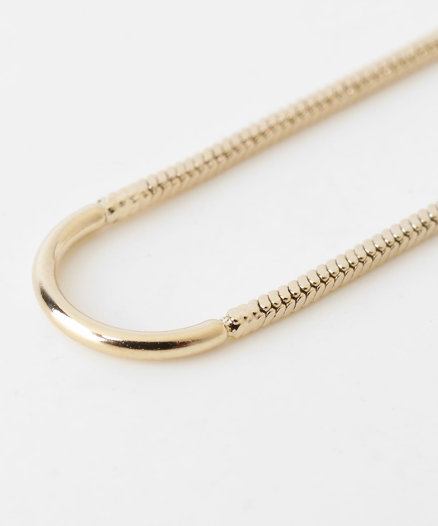 ロングオーバルチェーンイヤリング GOLD one