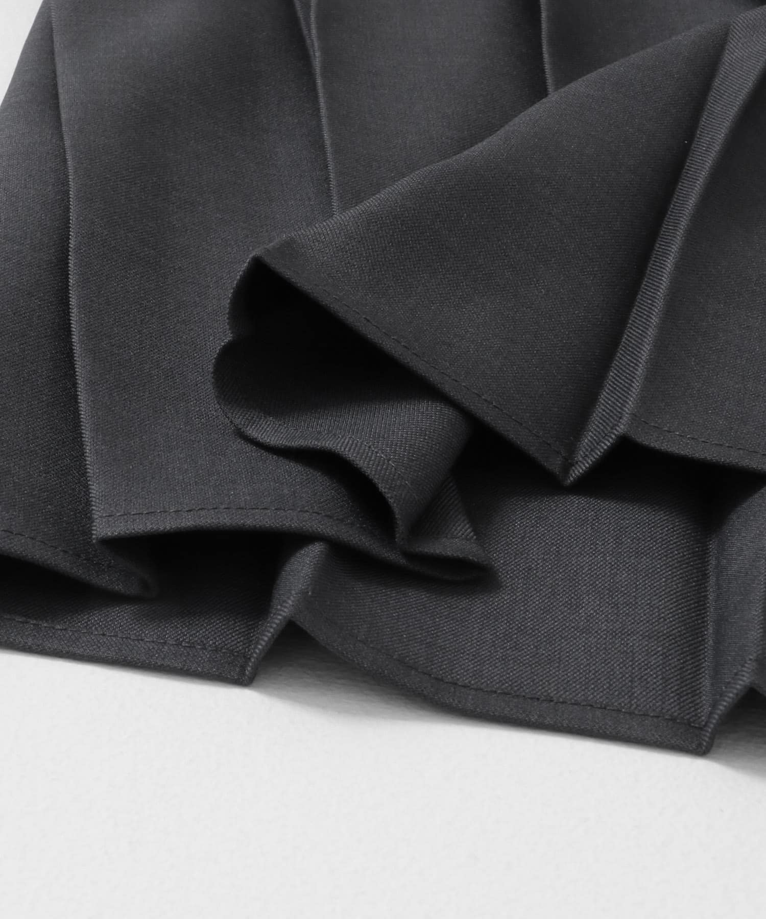 プリーツドッキングワンピース CHARCOAL 36