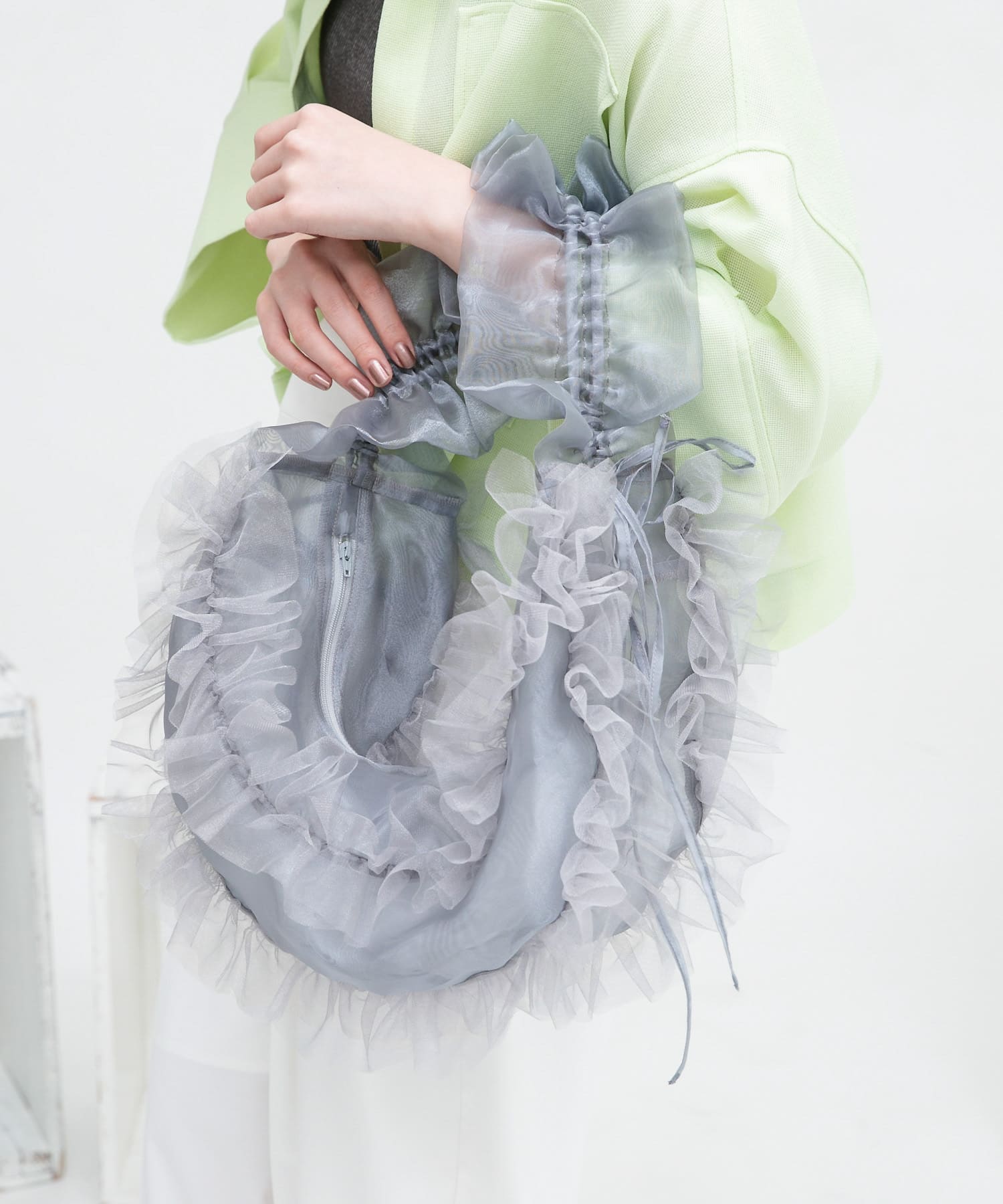 フリルチュールBAG GRAY one