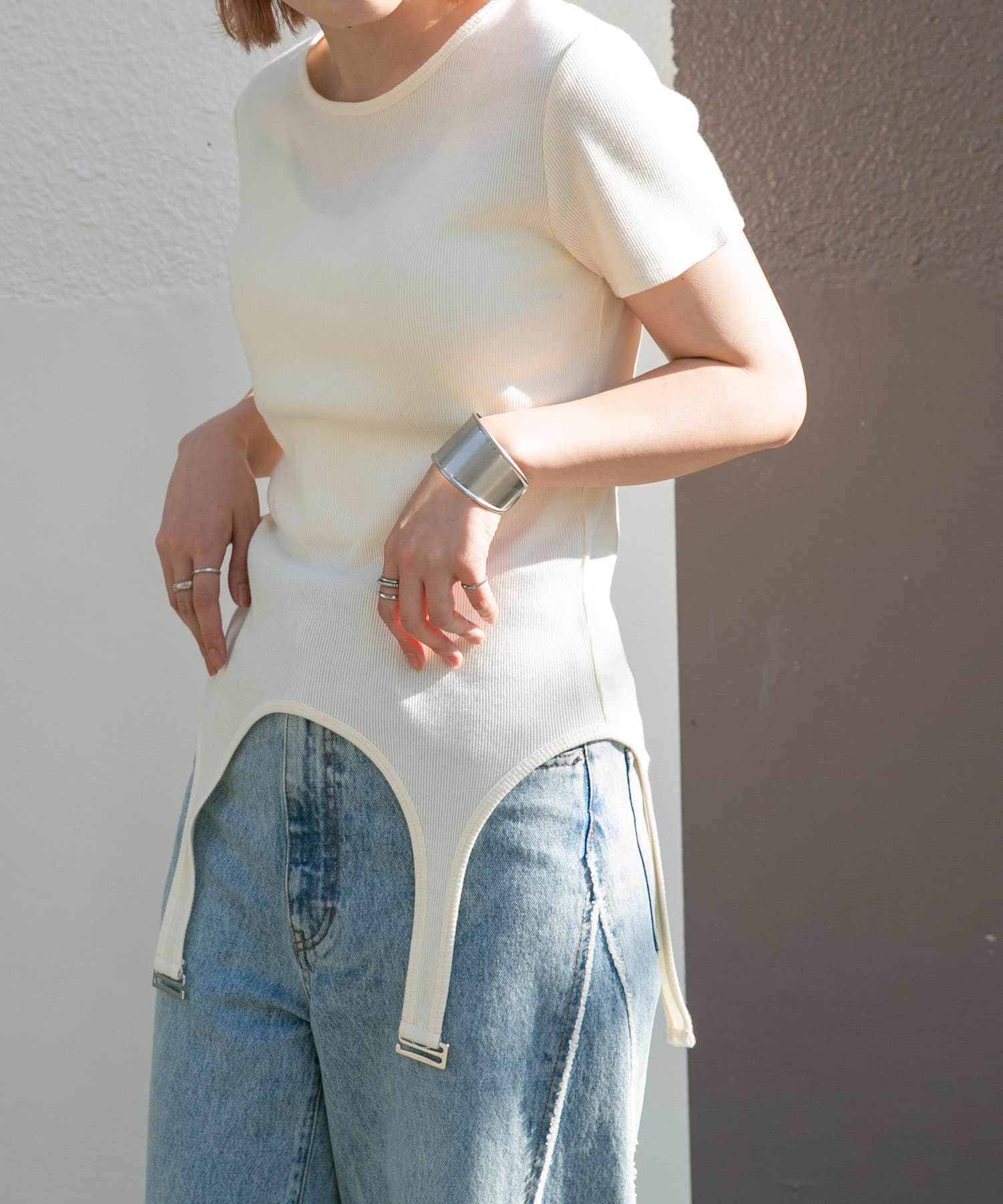 ガーターベルトTEE(one NAVY): トップス｜URBAN RESEARCH公式