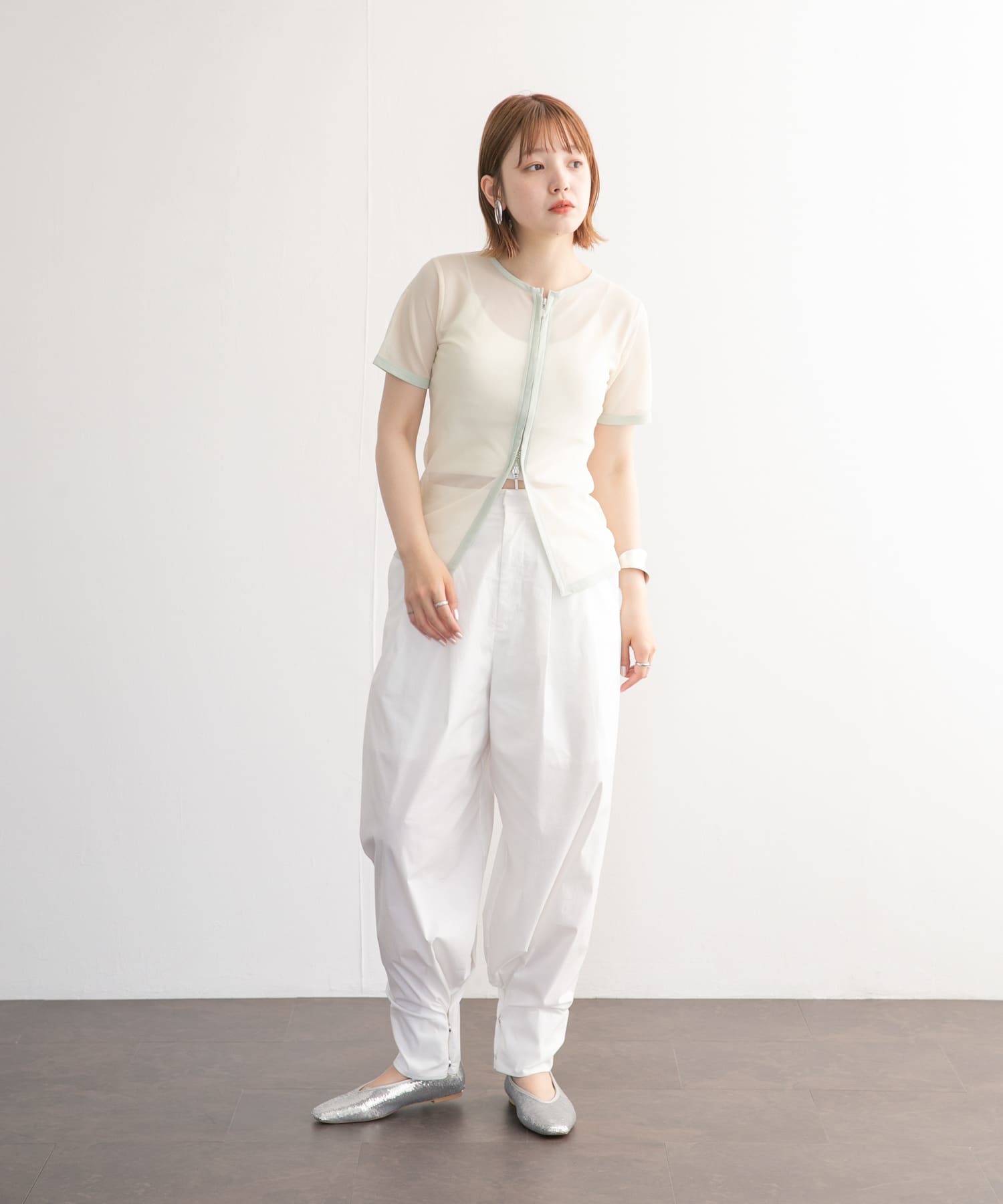 身長：160cm サイズ：one