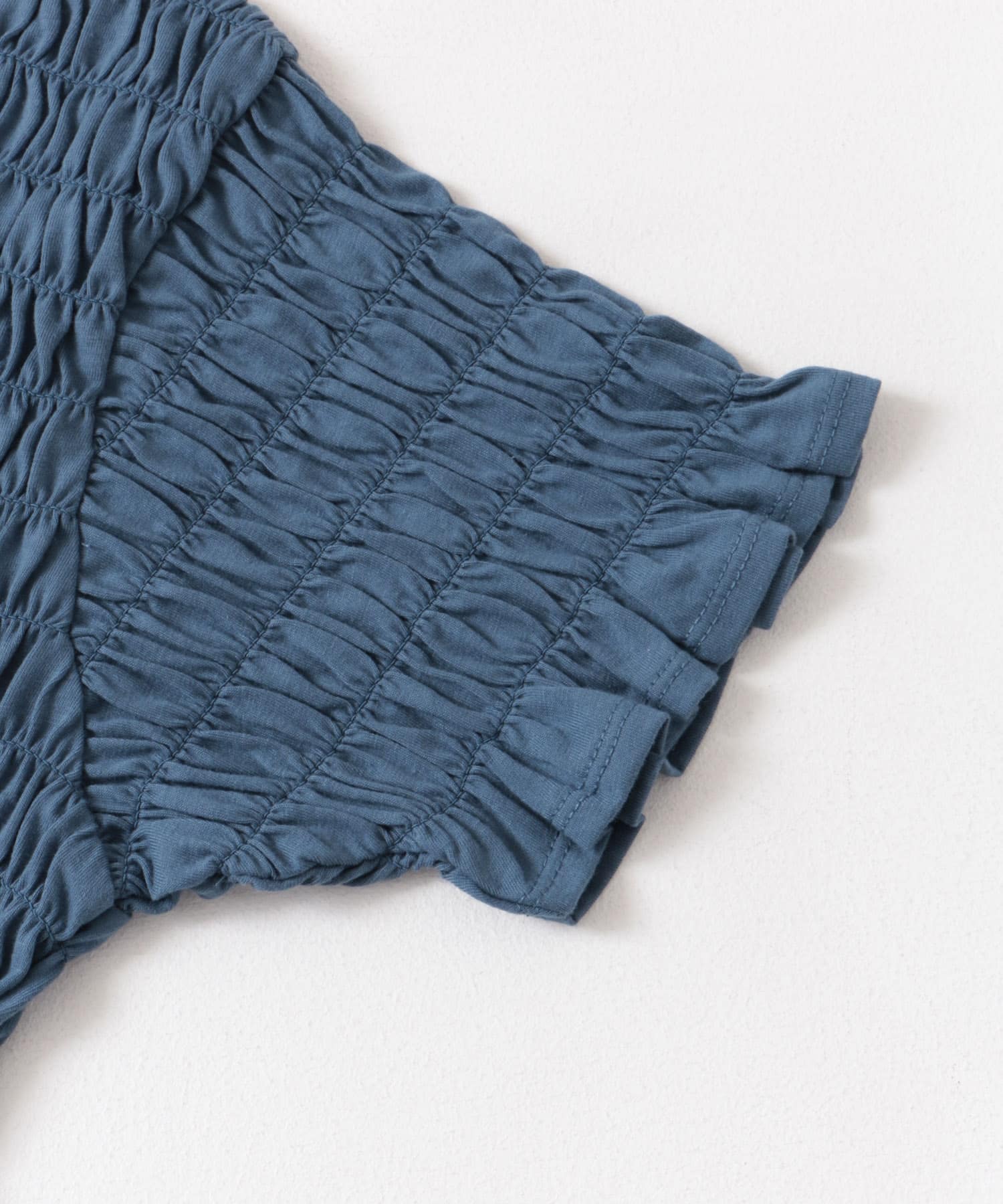 シャーリングプチフリルTEE BLUE one